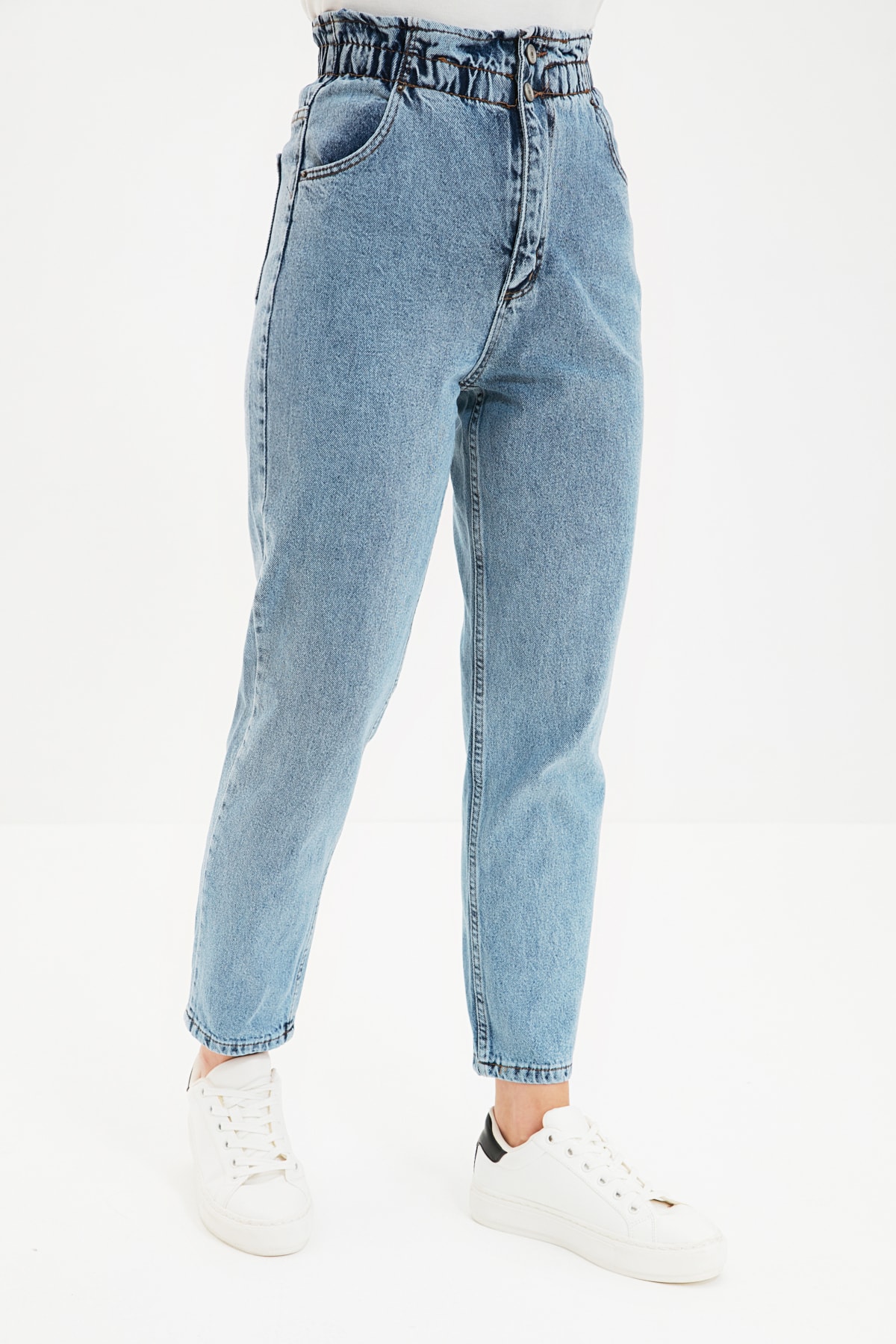 Trendyol Modest Jeans Dunkelblau Mom Fast ausverkauft FN8474