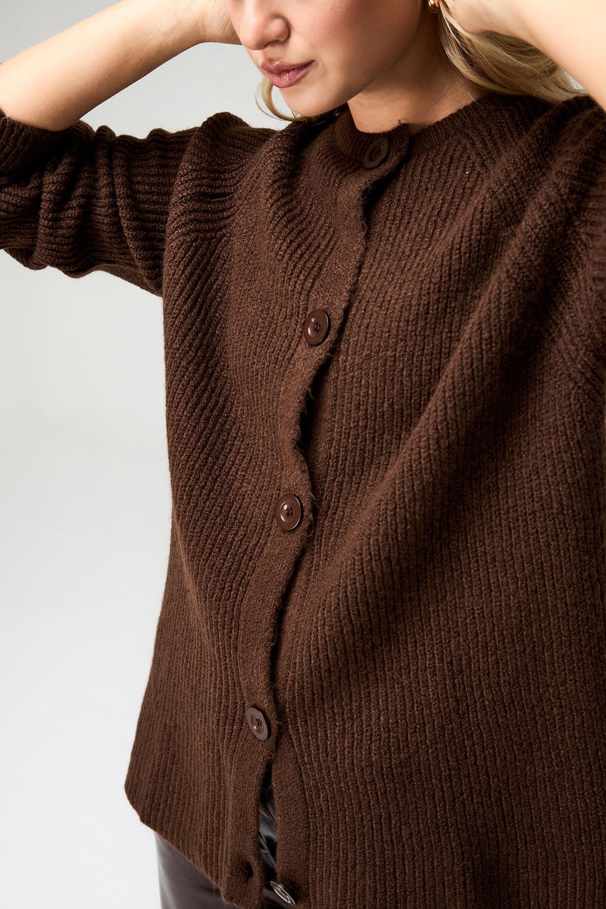 Trendiz  Kadın Yün Karışımlı Düğmeli Triko Hırka Kahverengi - Görsel 4
