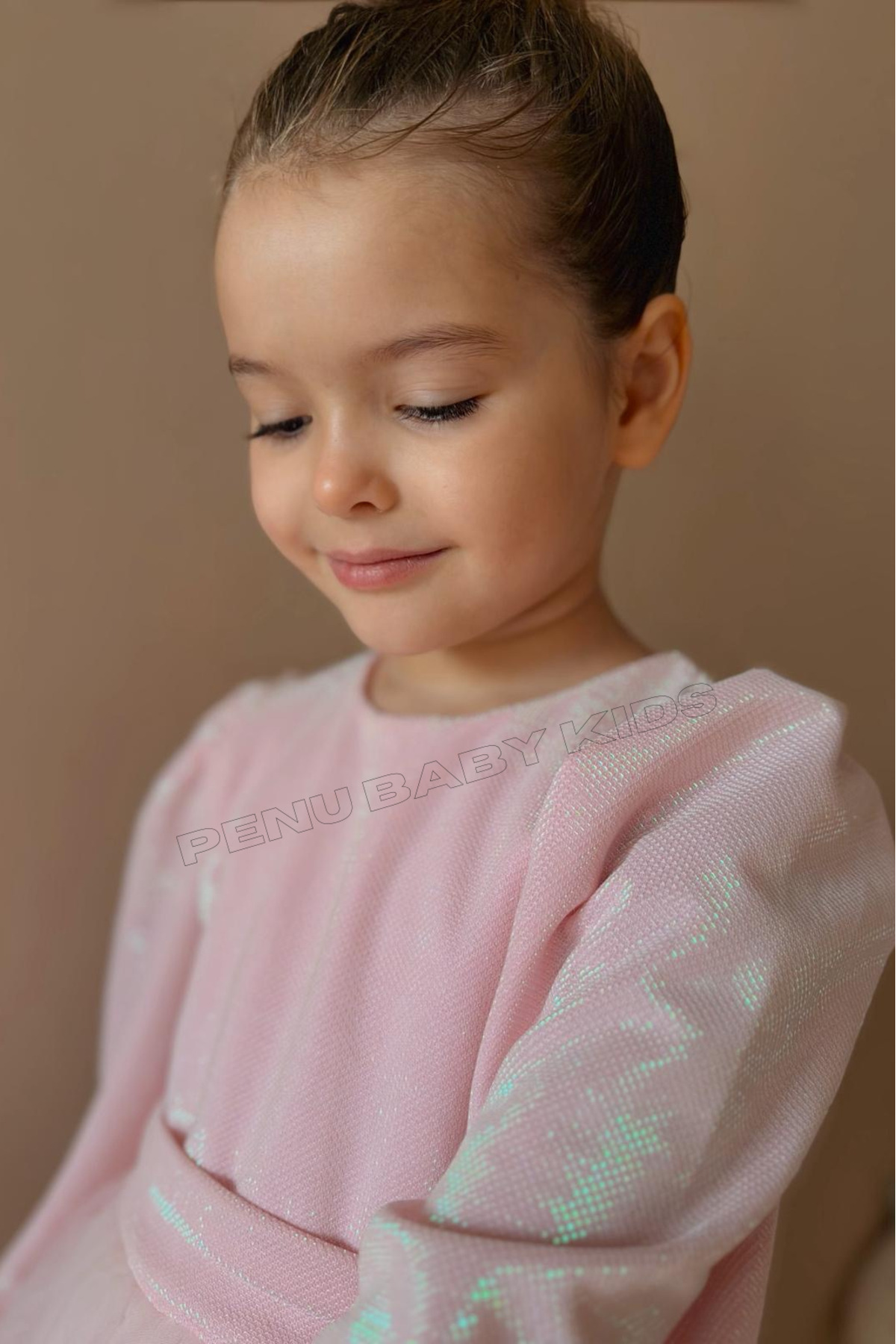 penu baby kids Pembe Üstü Pırıltılı Kumaş Fırfırlı Uzun Etekli Uzun Kollu Kız Çocuk Kız Bebek Elbise fotoğrafı 3 (önizleme)