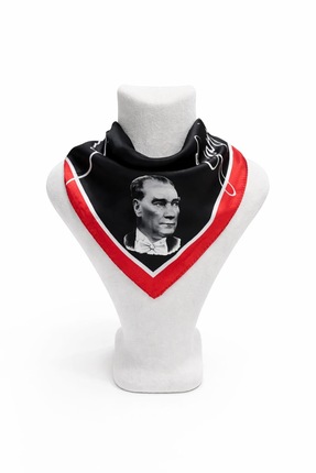 Vanelia Atatürk İmza ve Portre Detaylı Fular Bandana
