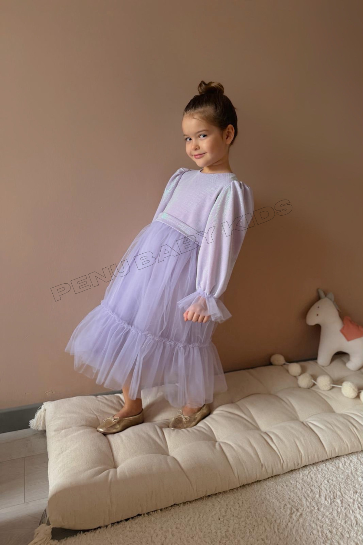 penu baby kids Lila Üstü Pırıltılı Kumaş Fırfırlı Uzun Etekli Uzun Kollu Kız Çocuk Kız Bebek Elbise fotoğrafı 2 (önizleme)