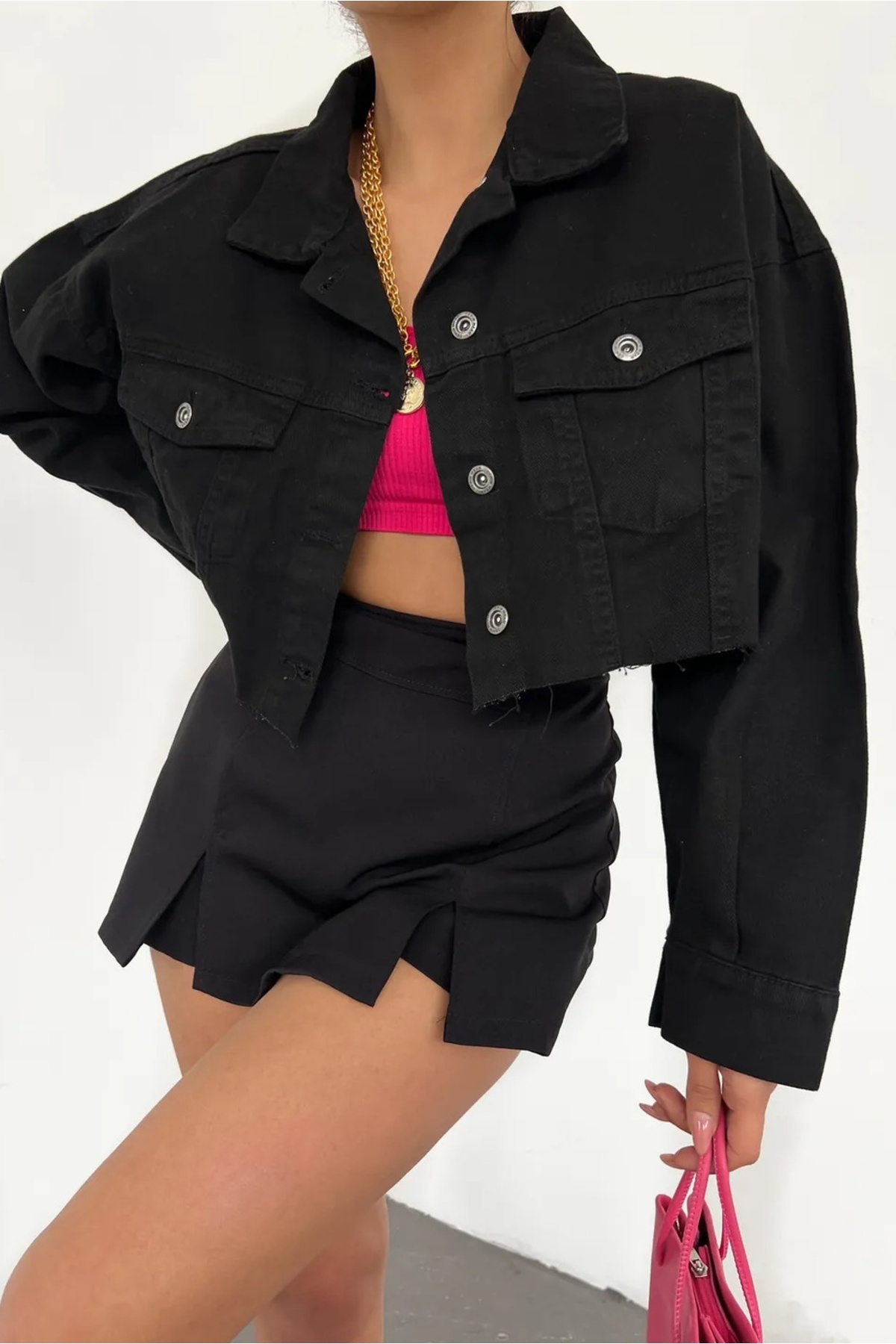 Fav Style  Kadın Altı Kesik Dikişsiz Düğmeli Çift Cepli Crop Oversize Kot Ceket Siyah