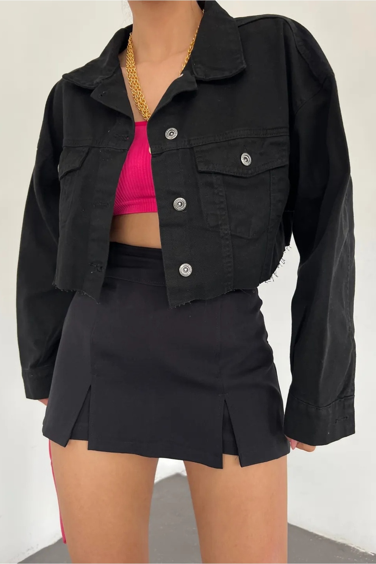 Fav Style  Kadın Altı Kesik Dikişsiz Düğmeli Çift Cepli Crop Oversize Kot Ceket Siyah - Görsel 6