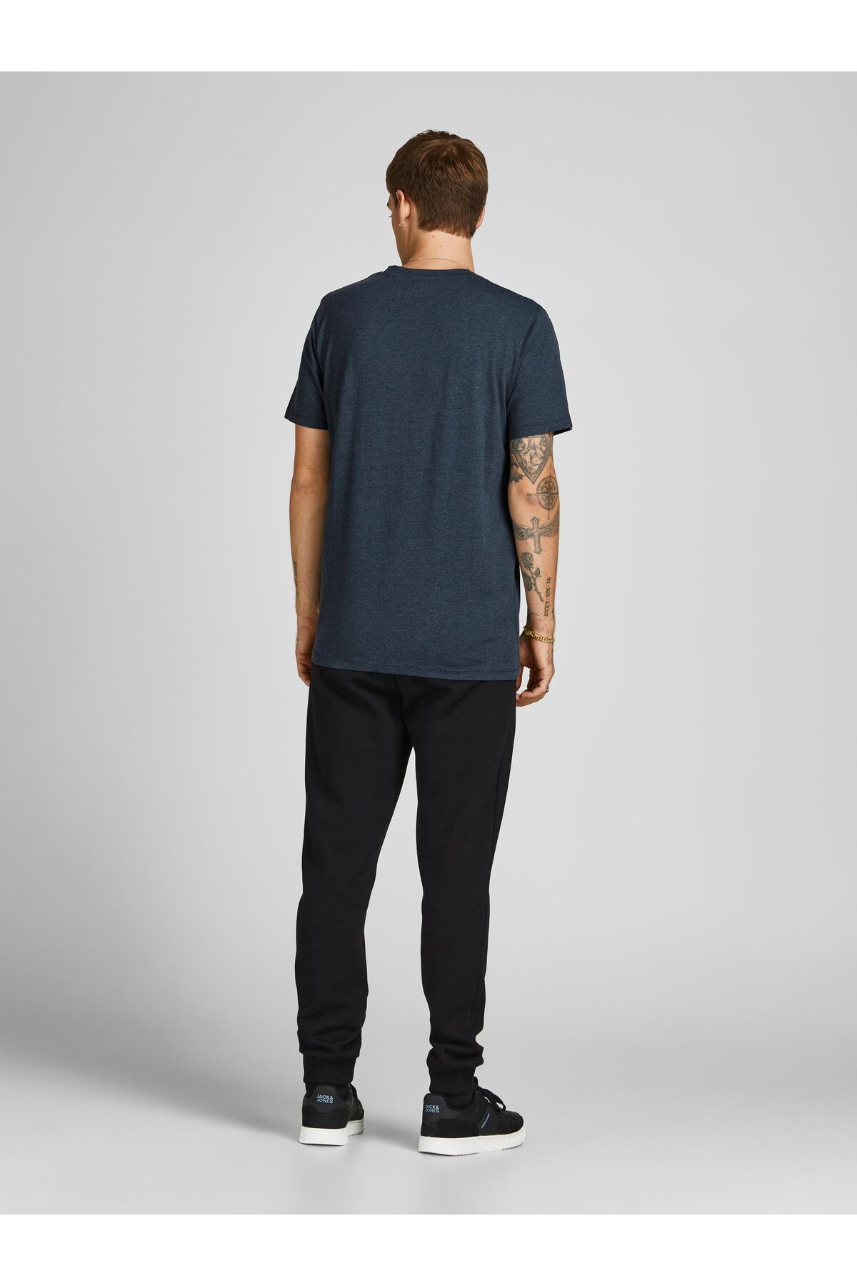 تیشرت مردانه طرح دار آستین کوتاه | جک اند جونز Jack & Jones 12198770-NAVY - تصویر 2