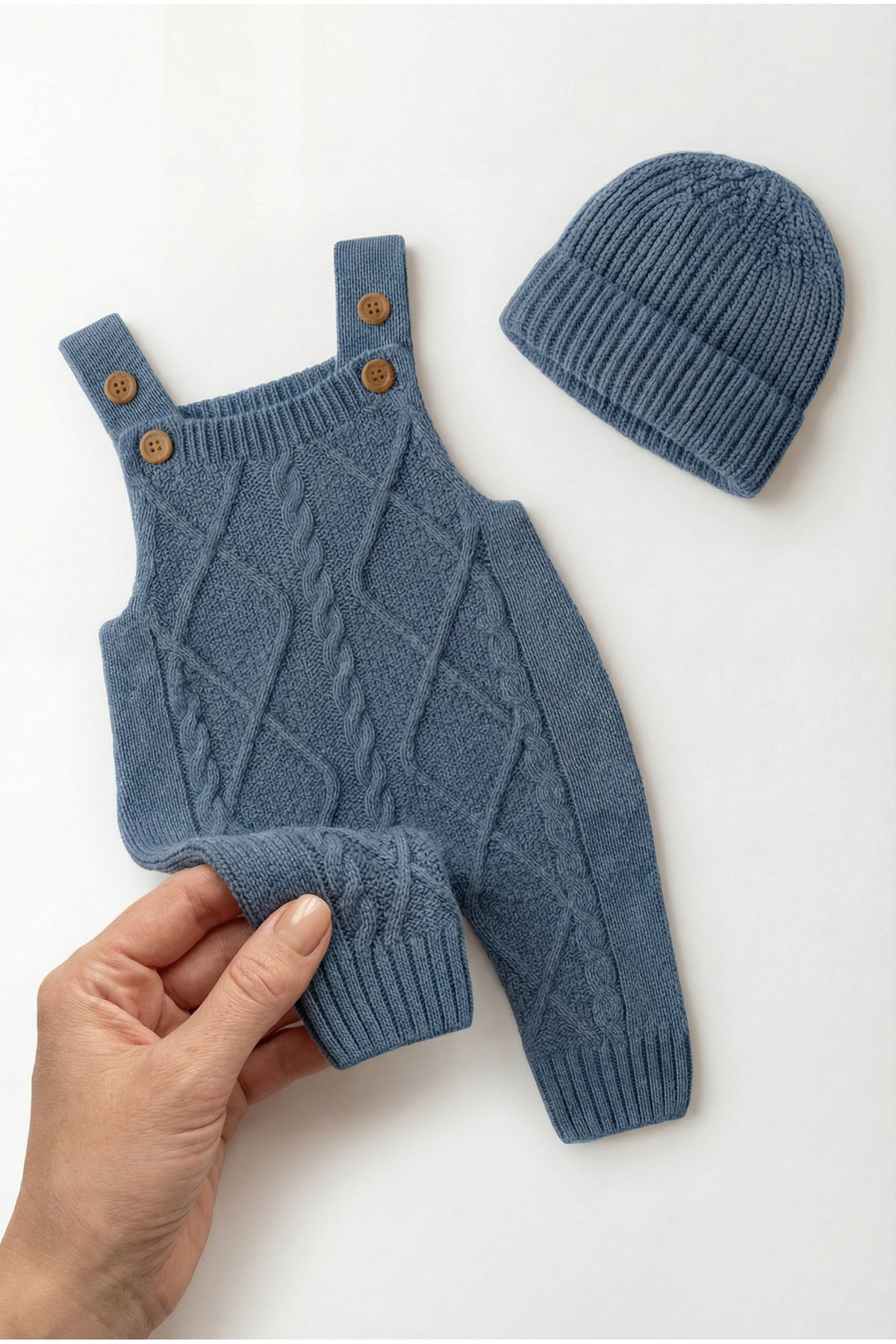 Babily Ayarlanabilir Askılı Selanik Örgü Şapkalı Triko Tulum Salopet Bebek fotoğrafı 2 (önizleme)