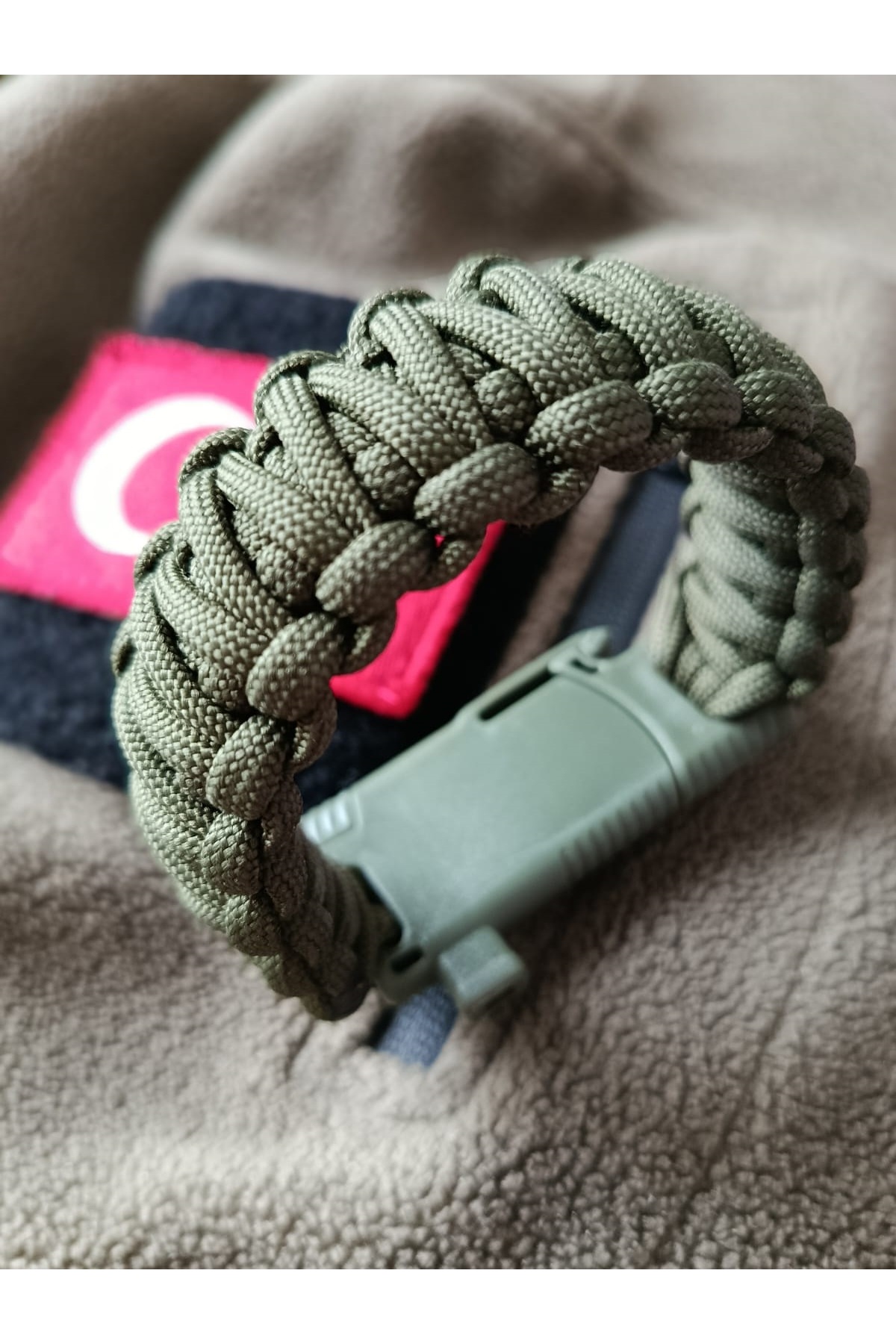 PARACORD Erkek Yeşil Bileklik Bıçak Pusula Ateş Başlatıcı Magnezyum ve İkaz Düdüğü görsel 3