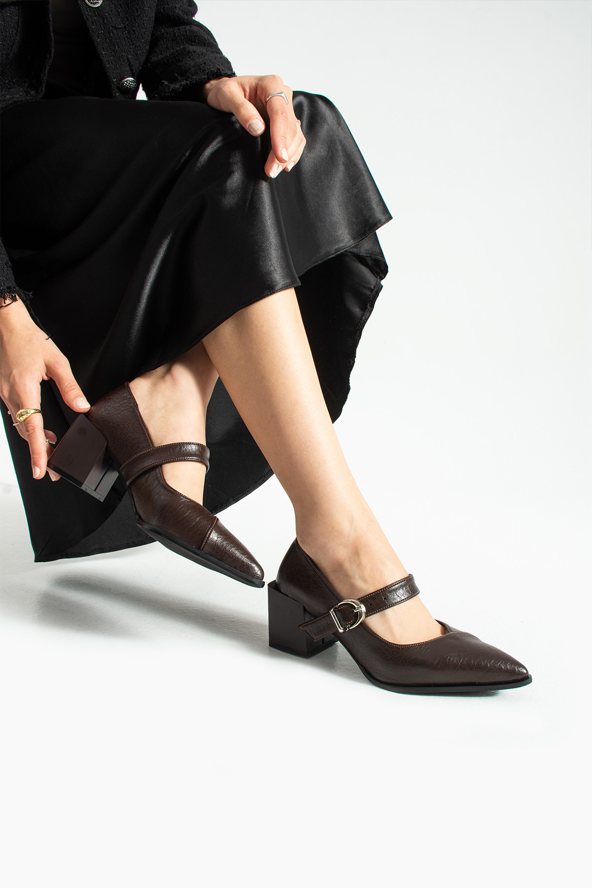 RevanStep  Kadın Sivri Burun Topuklu Ayakkabı - Hakiki Deri İç Taban Mary Jane Kalın Topuk - Görsel 3