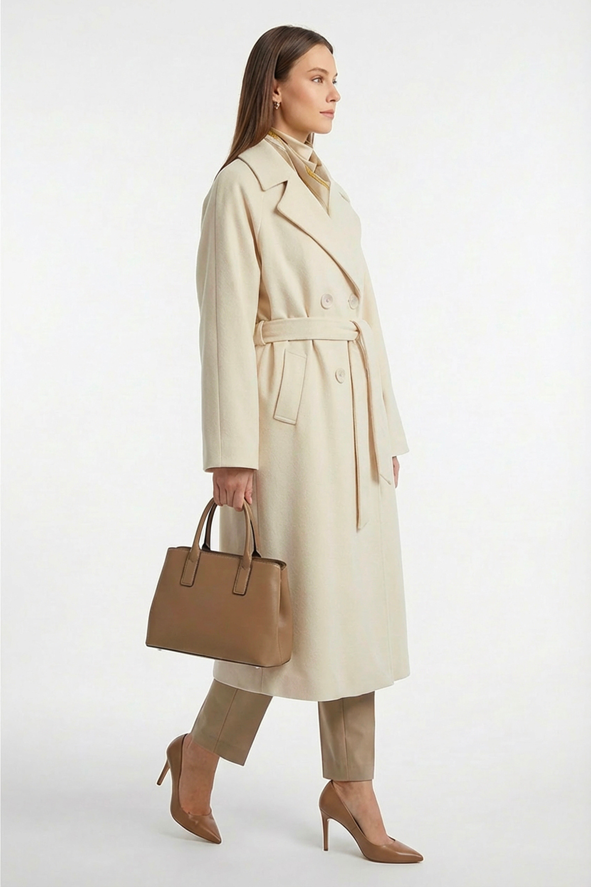 Soydan Güner  Kadın Oversize Kuşaklı Uzun Kaban (Gerçek Bedenden 2 Beden Büyük) A. Bej 2050 - Görsel 4