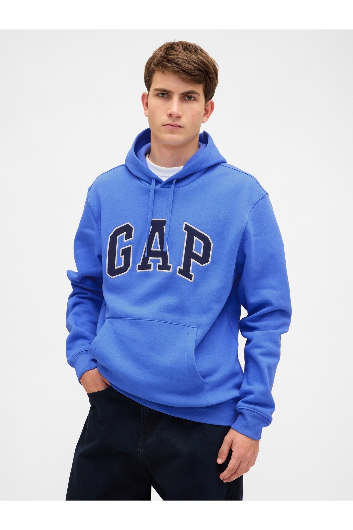 گپ سویشرت پشمی مردانه با لوگوی آبی و طرح آرامش‌بخش