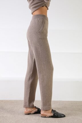 Ferraro Vizon Yüksek Bel Cepli Düz Paça Kaşmirli Kadın Triko Pantolon