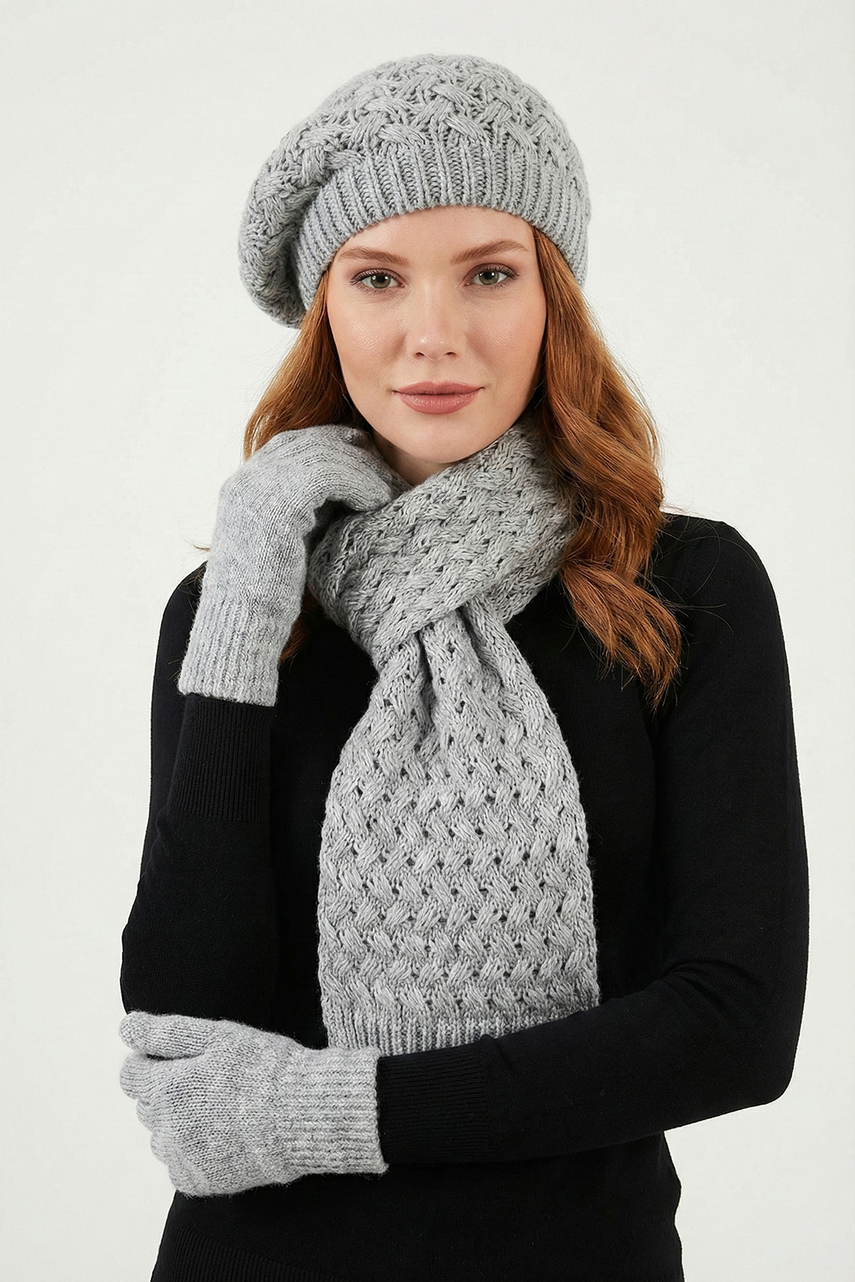 Women's Gray Painter Model Pattern 3-Piece Beanie Scarf Gloves Set - Winter Knitwear Set
