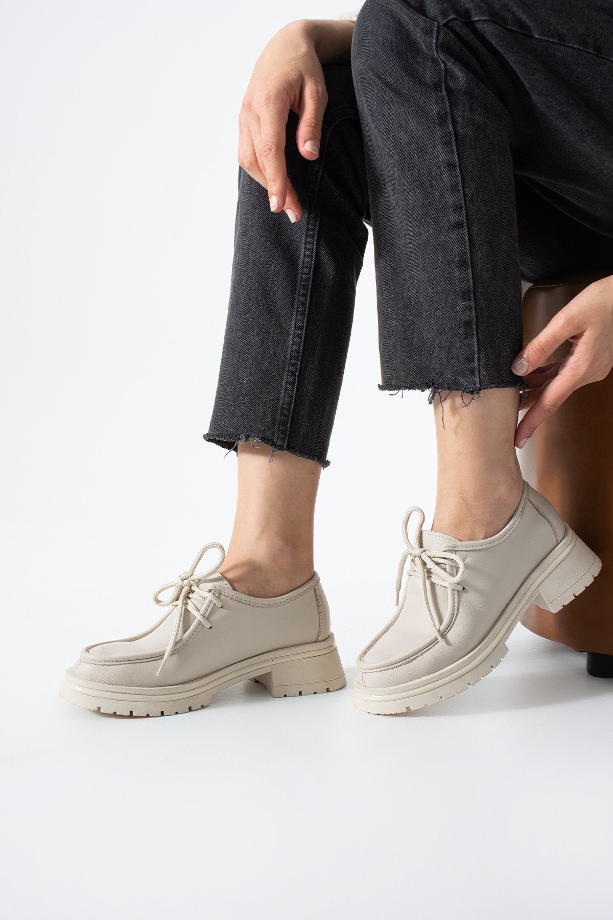 Lucia Women's Casual Shoes with Thick Sole Laces