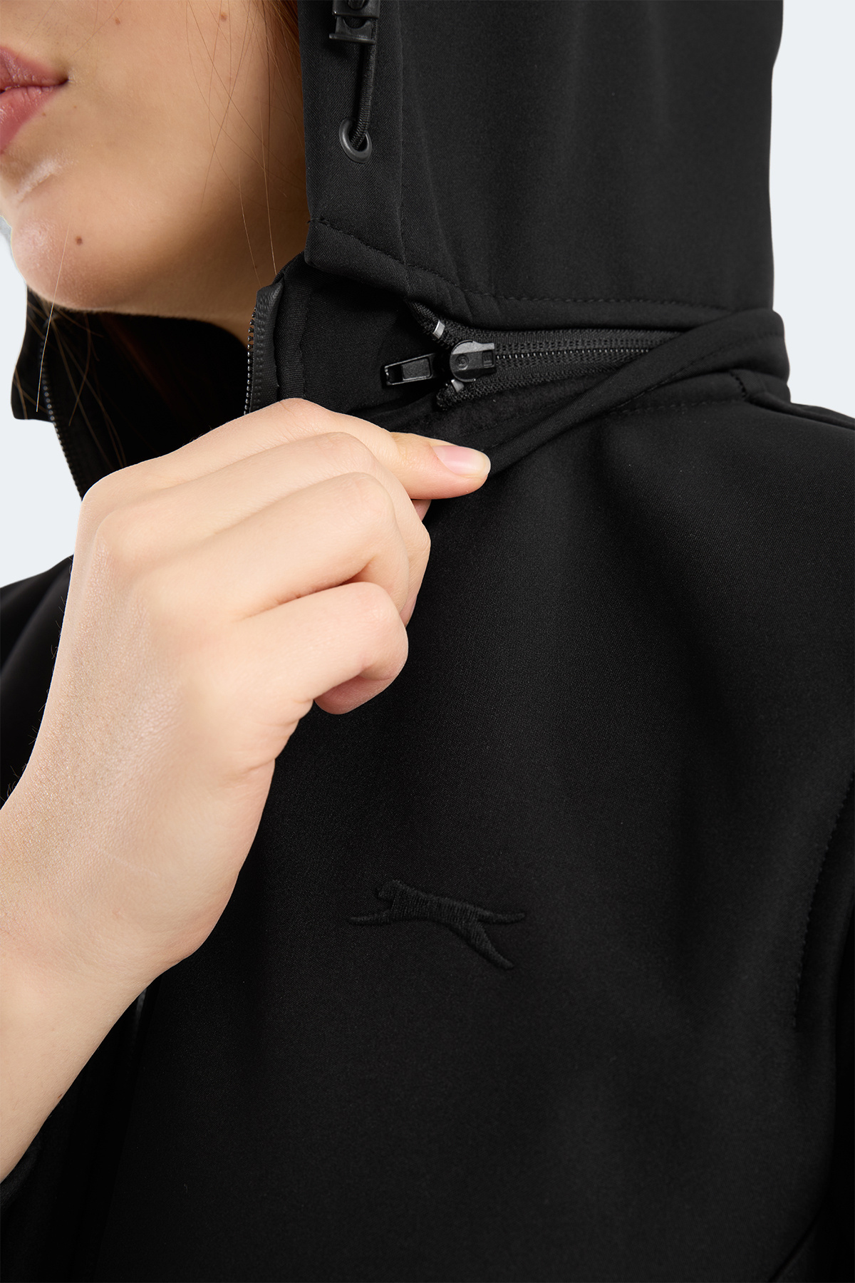 Slazenger HEAT CONTROL Kadın Çıkarılabilir Kapüşonlu Siyah Mont & Kaban görsel 5