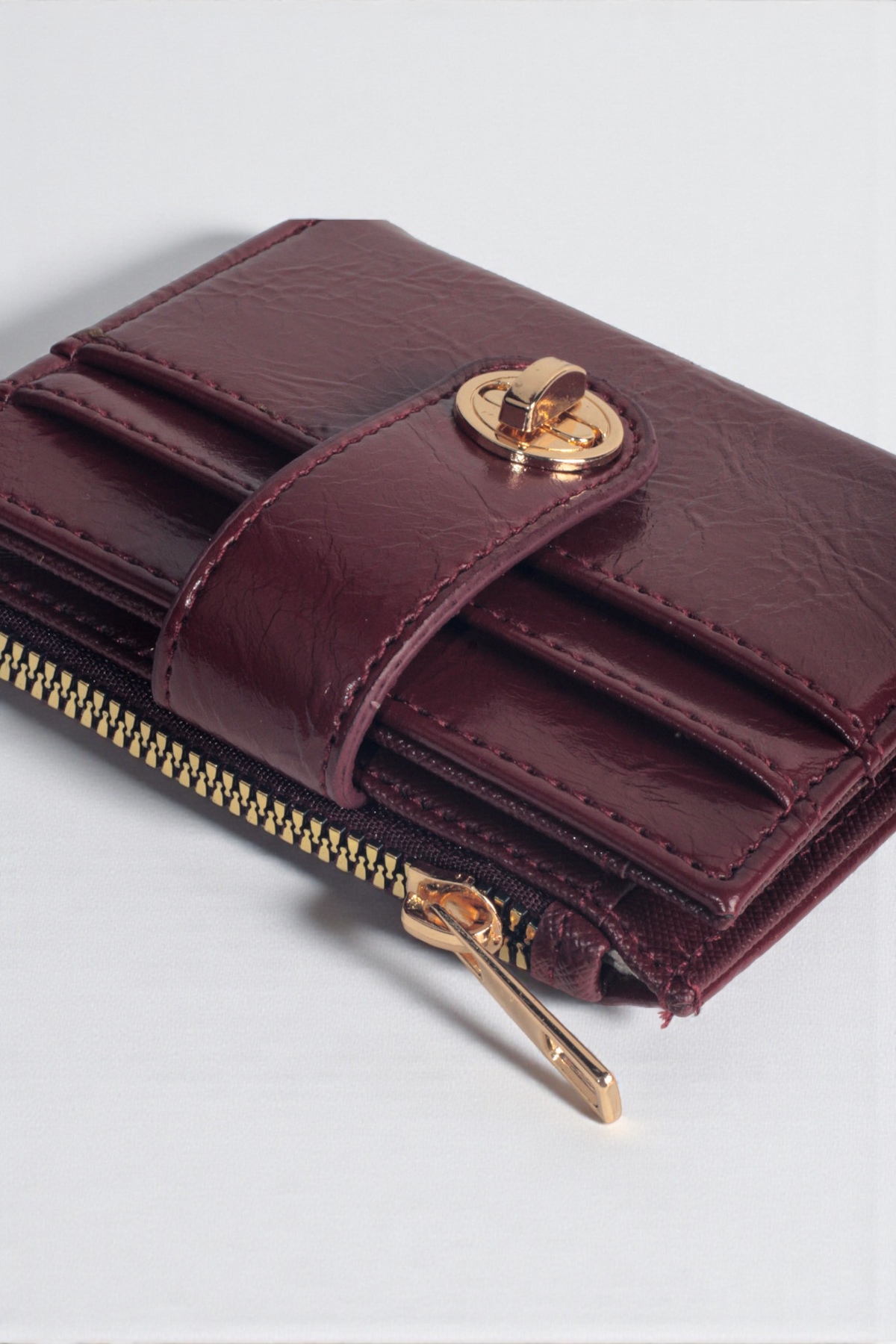 dericom  Kadın Bordo Fermuarlı Kartlıklı Cüzdan - Şık Model - Görsel 3
