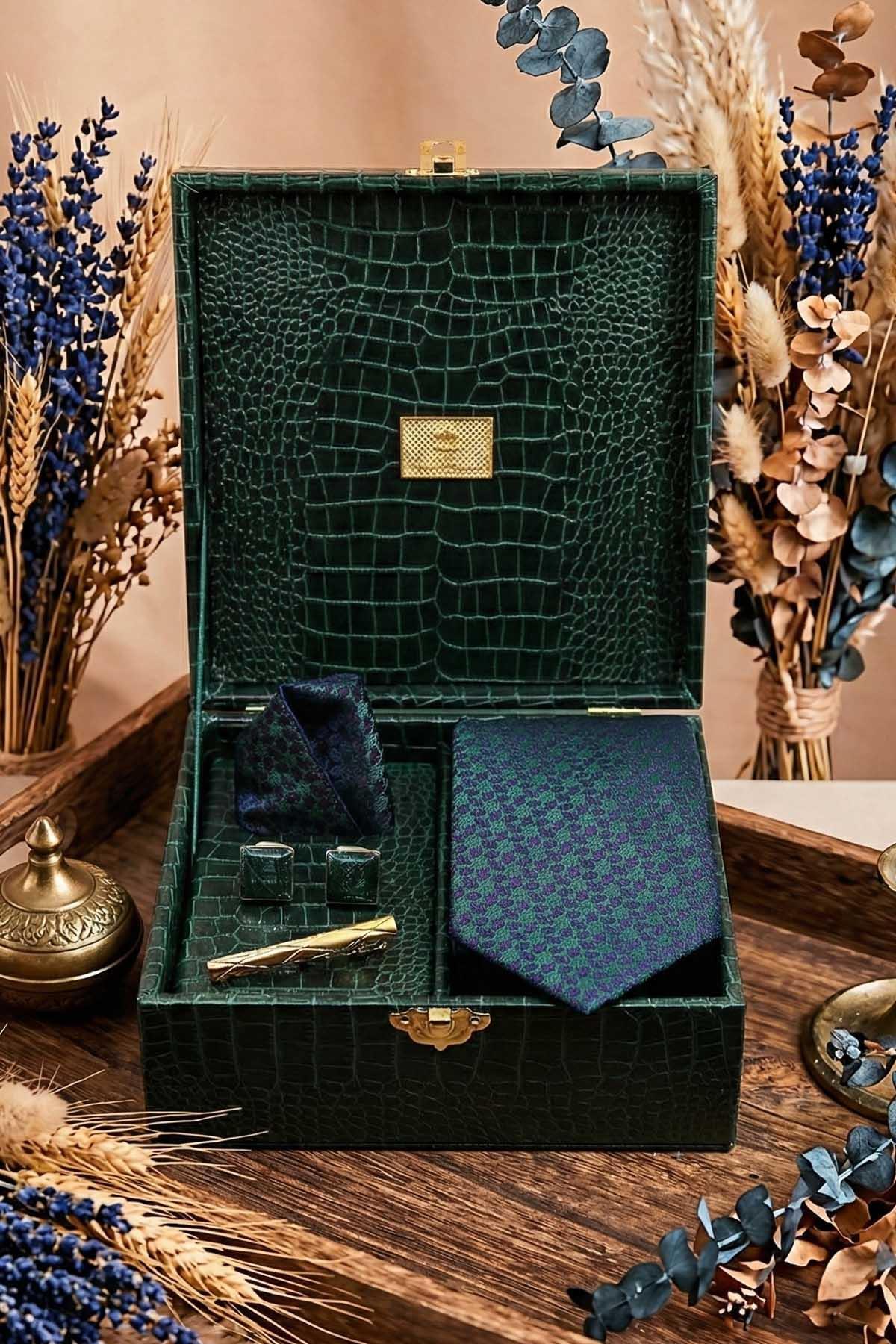  جعبه کادوی مردانه سبز - دستمال گردن، کراوات، دکمه سرآستین، سنجاق کراوات KMK88