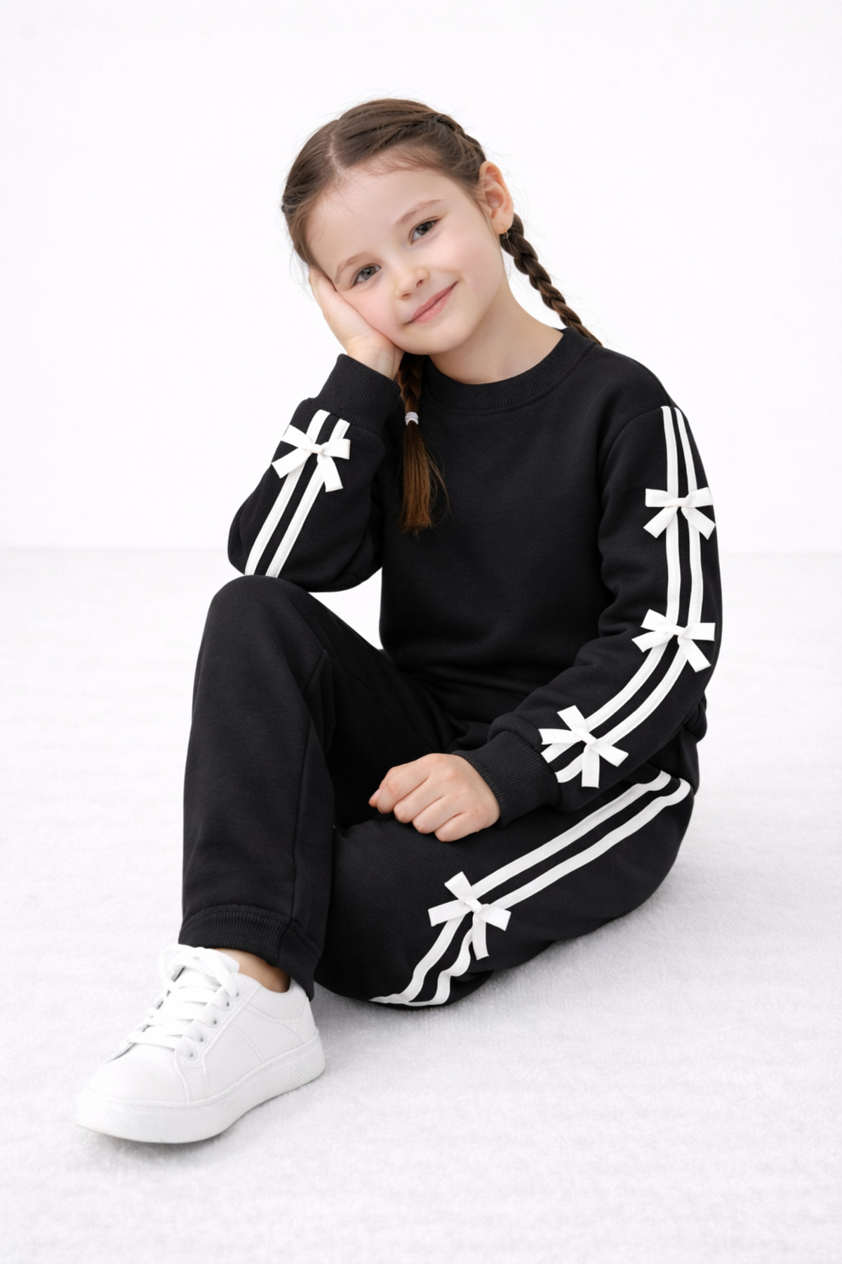 Girls Casual Tracksuit with Stripes and Ribbon Detailed Pants Pockets