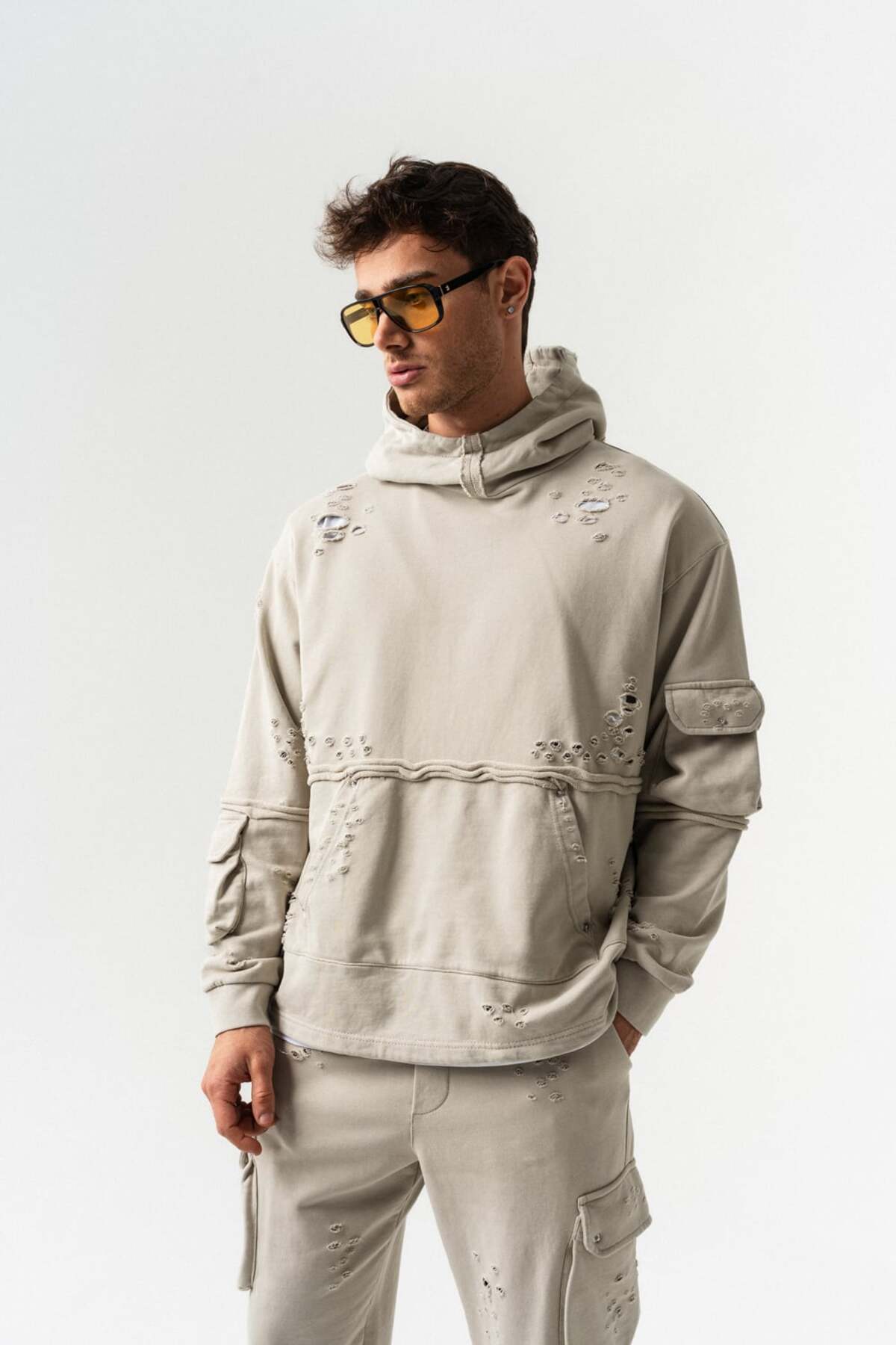Fugitive Delik Detaylı Kapüşonlu Sweatshirt Eşofman Takım — رنگارنگ 8354 — تصویر 3 از 8
