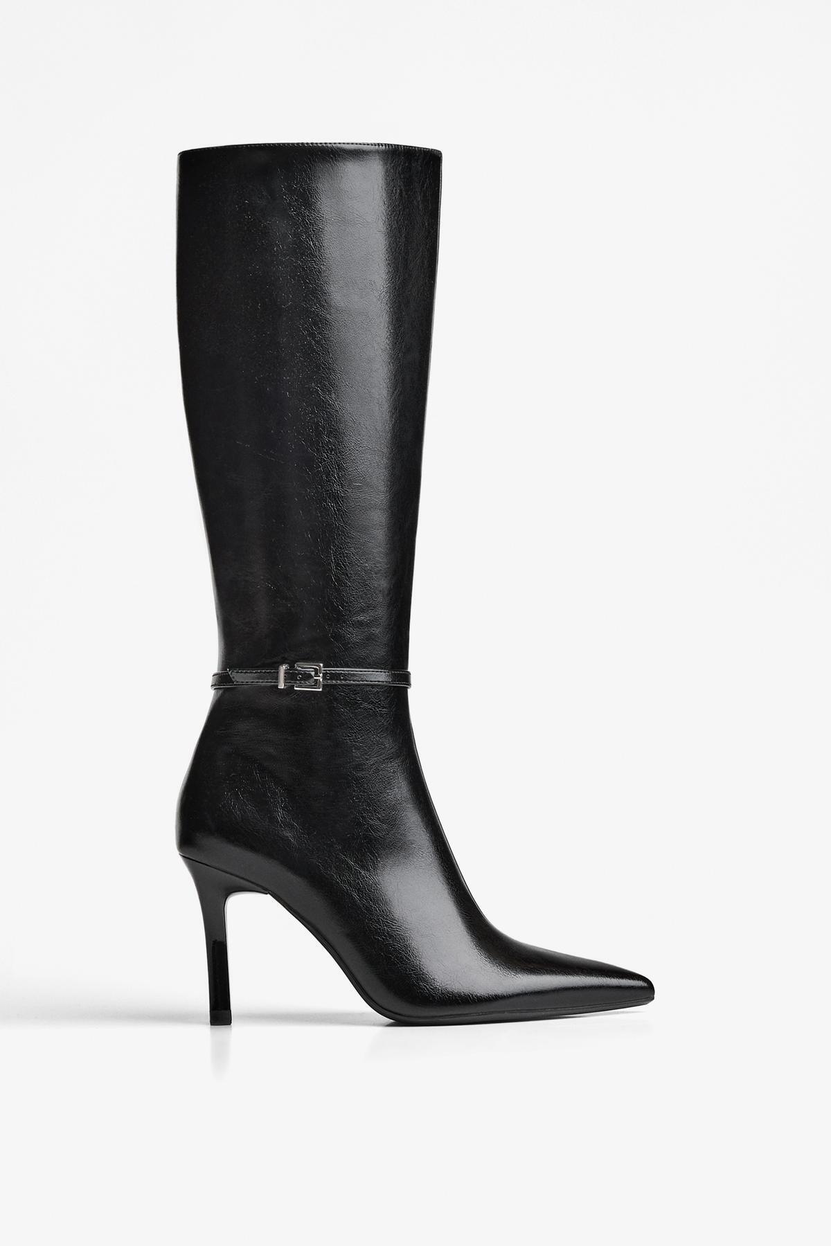 Bershka Tokalı topuklu çizme