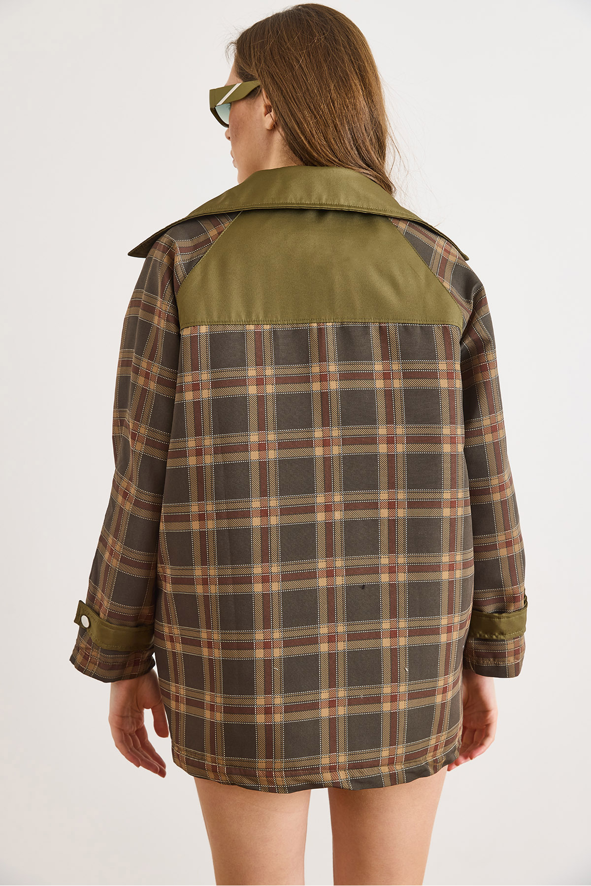 Olalook  Kadın Haki Kapitone Astarlı Ekose Mont MNT-19000053 - Görsel 6