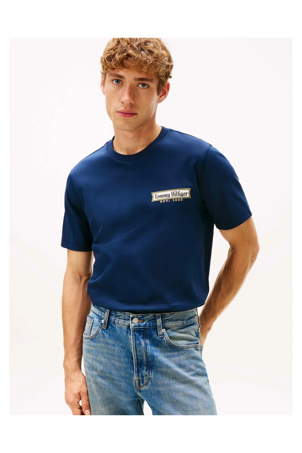 تامی هیلفیگر تی‌شرت آستین کوتاه سرمه‌ای مردانه طرح لوگو MW0MW41463-C1G