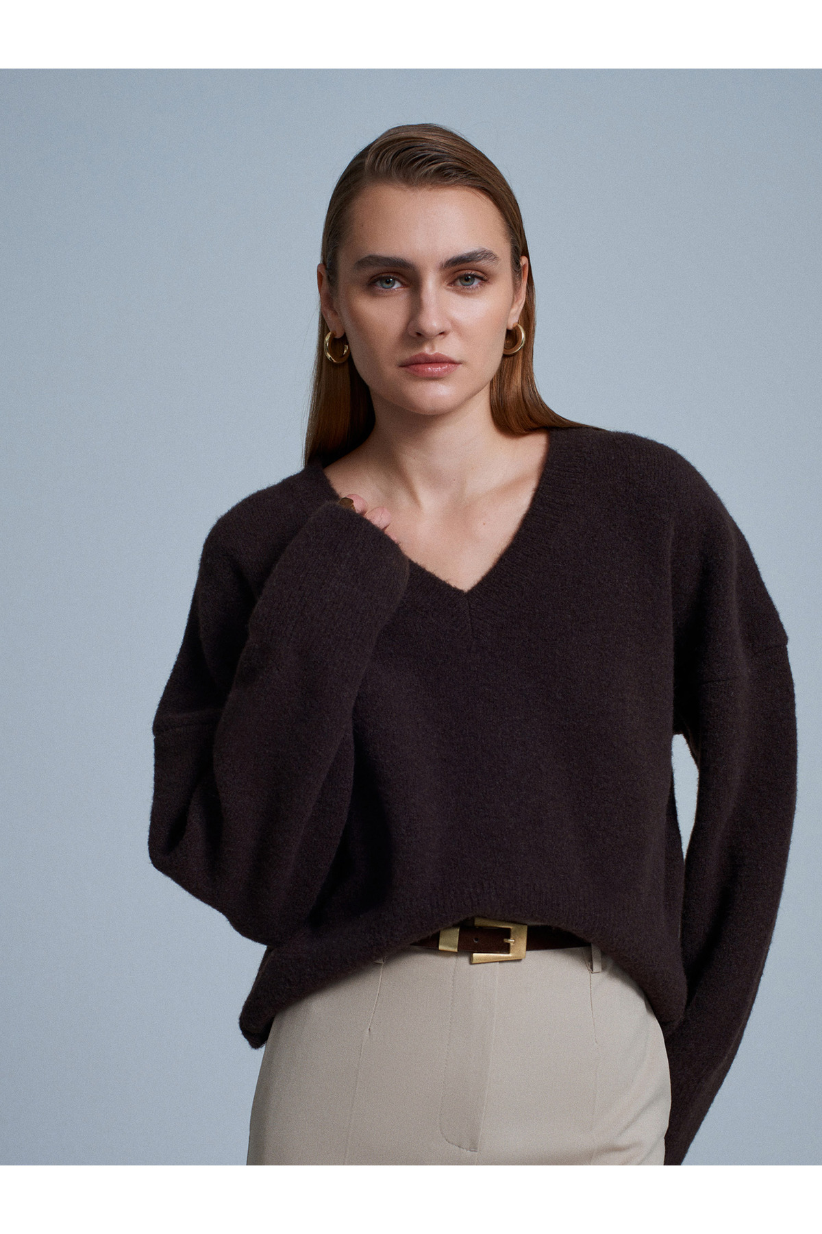 Dilvin  10645 V Yaka Yün Karışımlı Kazak-Koyu Kahve - Görsel 4