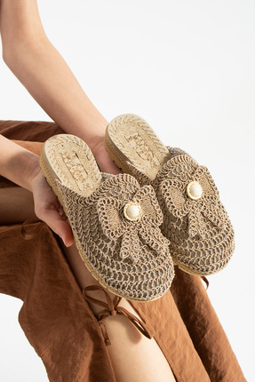 Moda Devrin Vizon Önü Kapalı Papyon Hasır Örgü Dış Mekan ve Ev Terliği