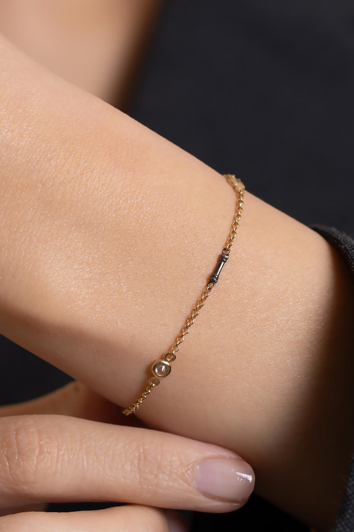 Bayar Gold 14 Ayar Altın Beyaz Taş Detaylı Zincir Bileklik-TK