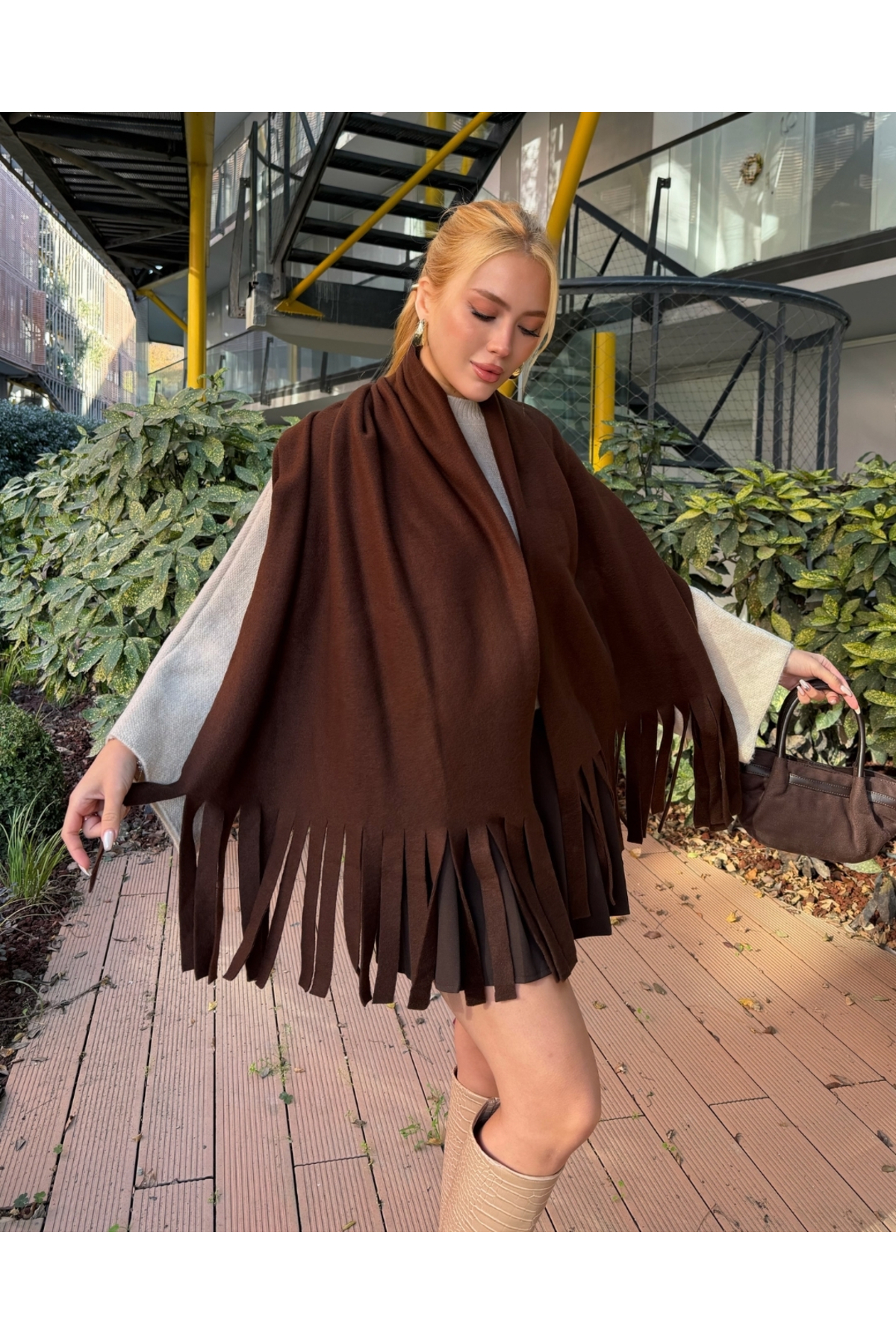 deqfashion Kadın Acı Kahve Polar Atkı Şal | Hediyelik & Şık Atkı görsel 4