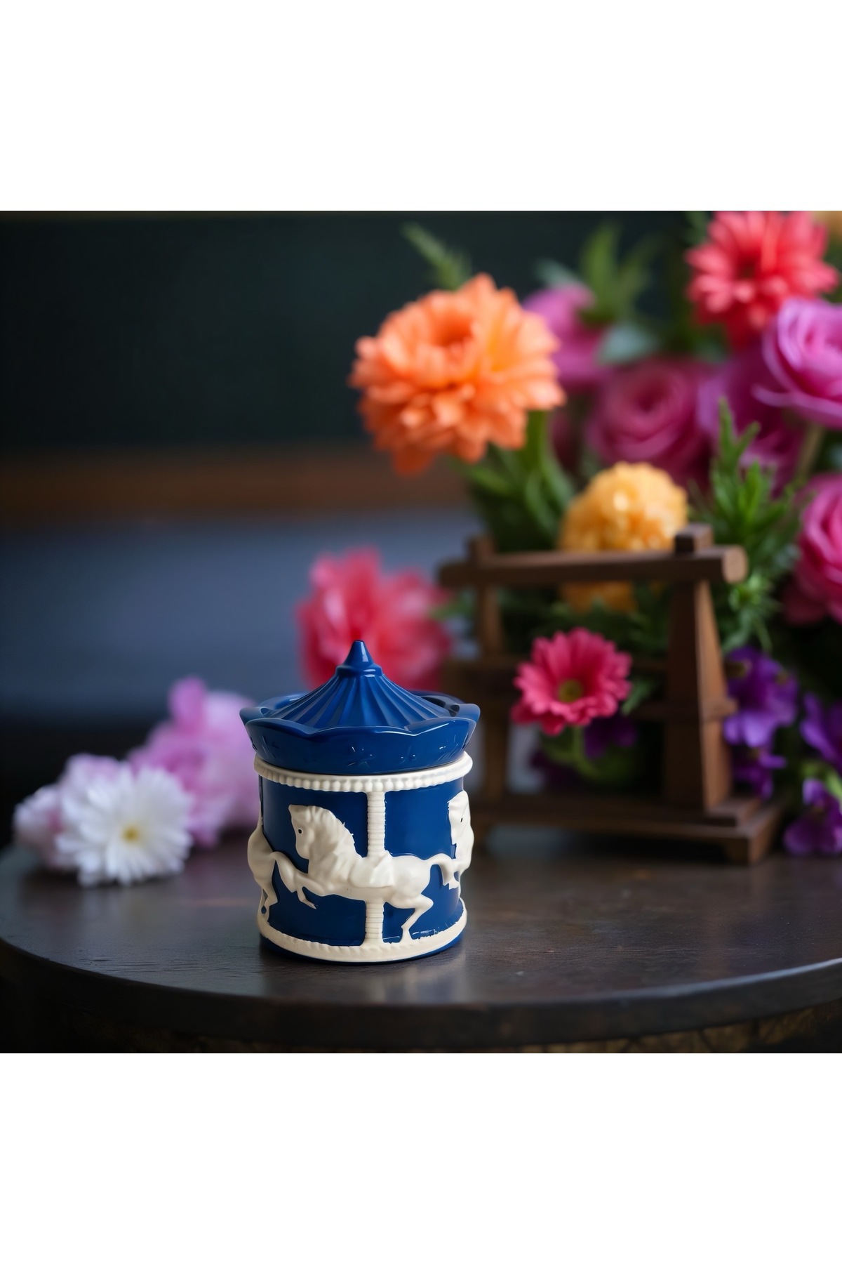 CAROUSEL DESIGN BOX WITH DECORATIVE LID BLUE