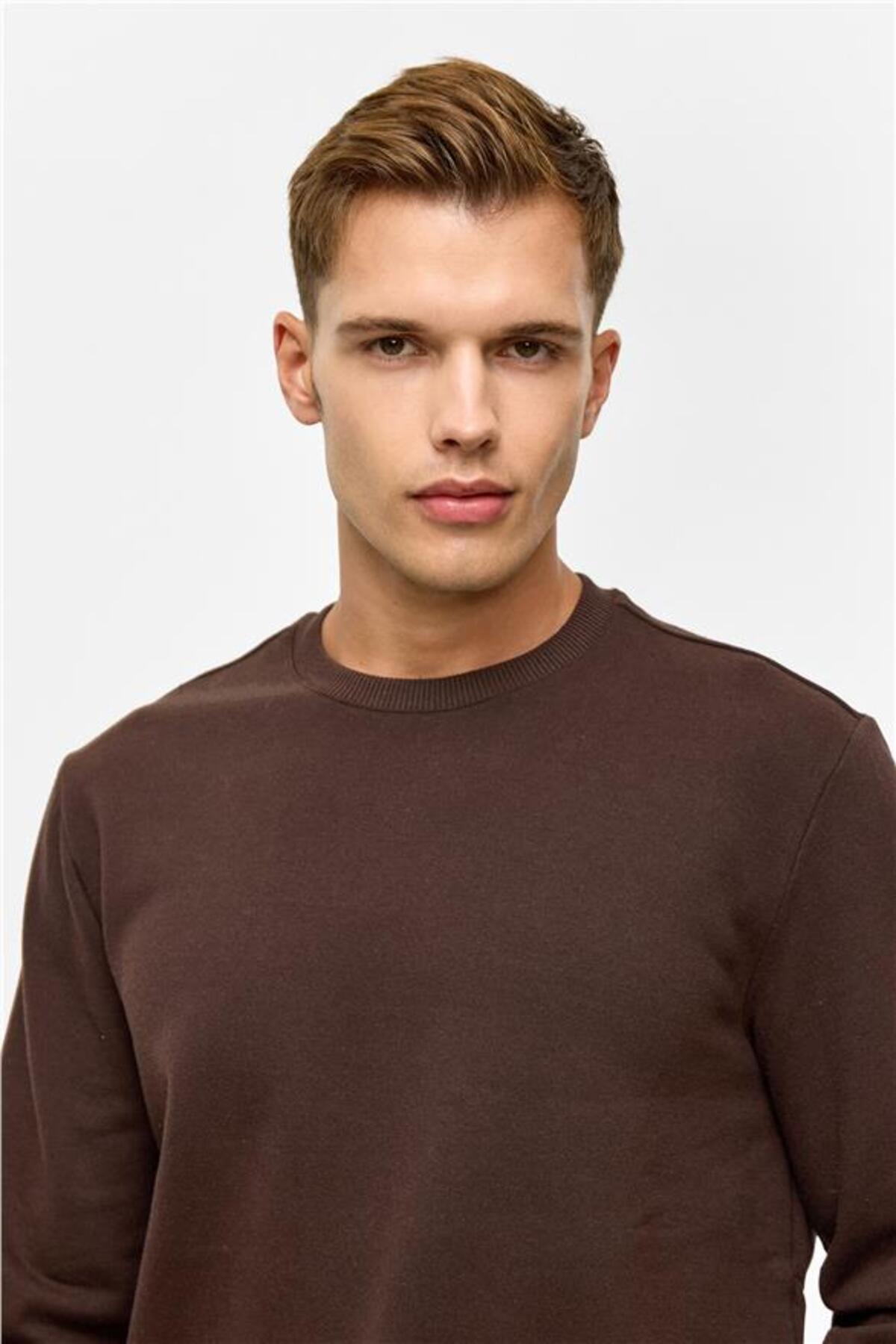 SÜVARİ  Oversize Kalıp Kahverengi O Yaka 3 İplik Yumuşak Dokulu Sweat - Görsel 4