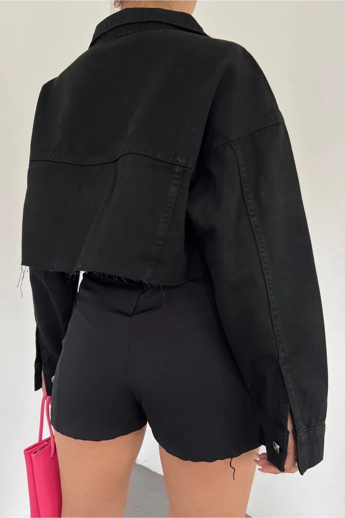 Fav Style  Kadın Altı Kesik Dikişsiz Düğmeli Çift Cepli Crop Oversize Kot Ceket Siyah - Görsel 8