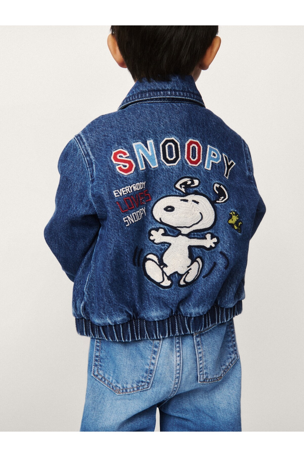GAP Erkek Bebek Koyu Mavi Snoopy Logo Denim Ceket fotoğrafı 2 (önizleme)