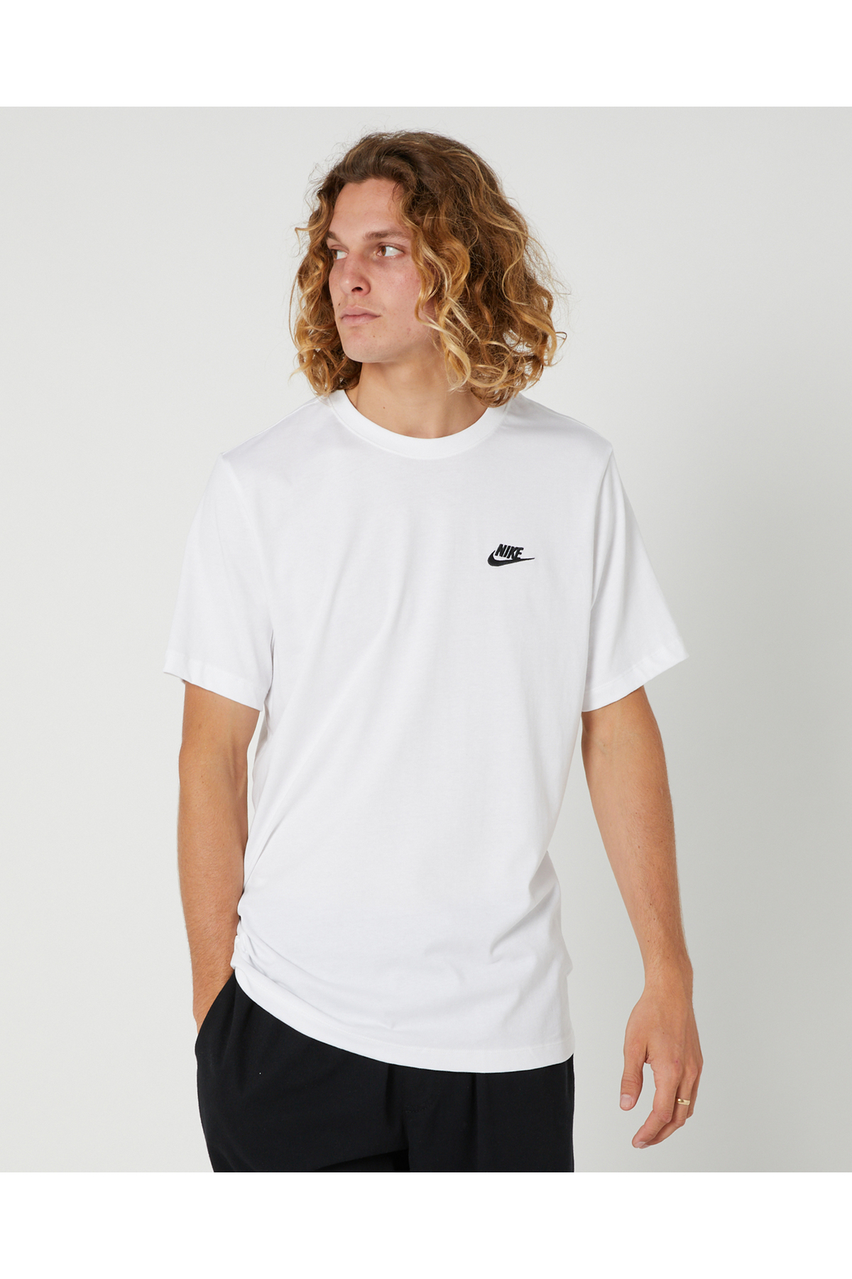 Nike M NSW CLUB TEE AR4997-101 Weißes Herren-Freizeit-T-Shirt