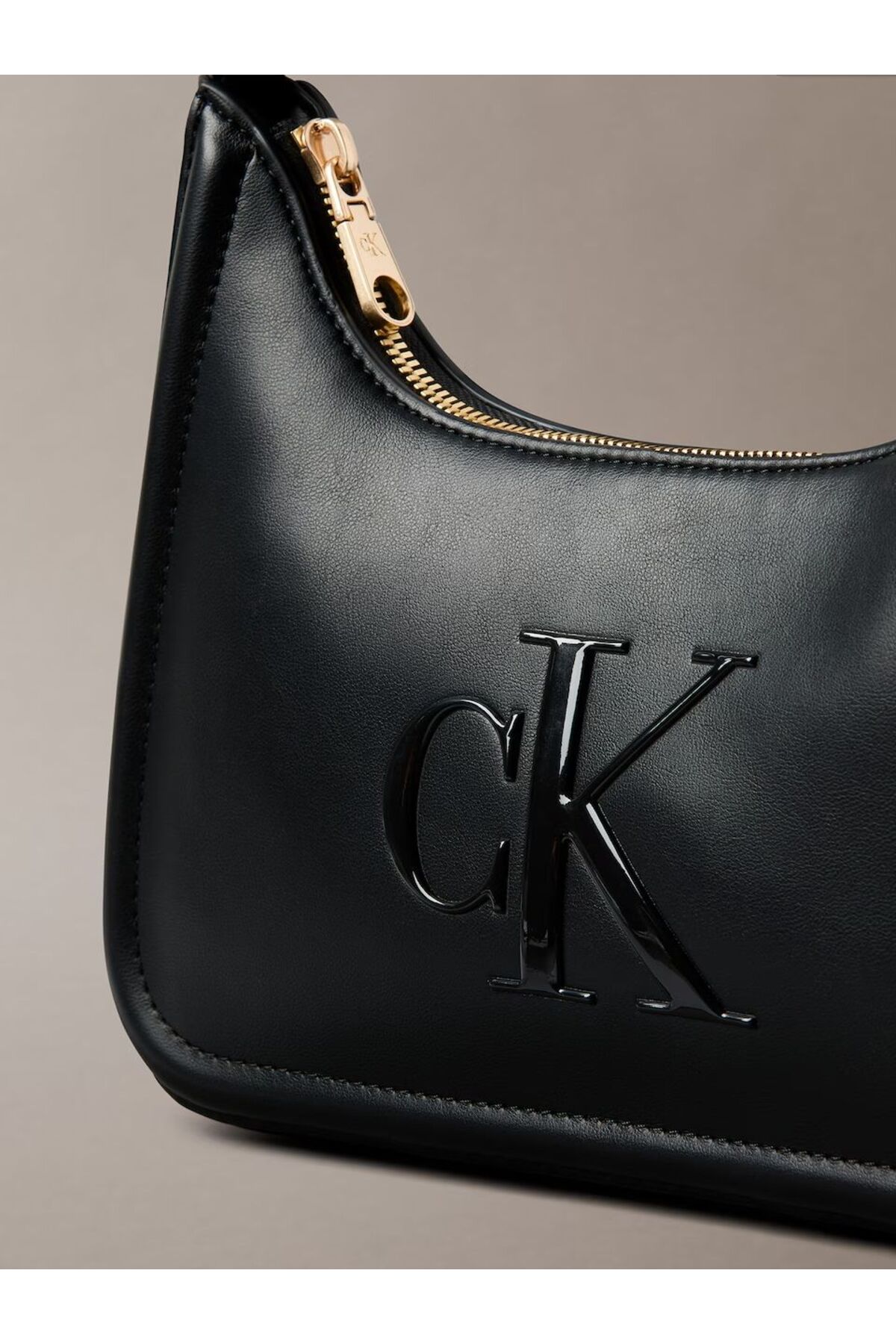 Calvin Klein Kadın Omuz Çanta LV04F3230GUB1 görsel 3