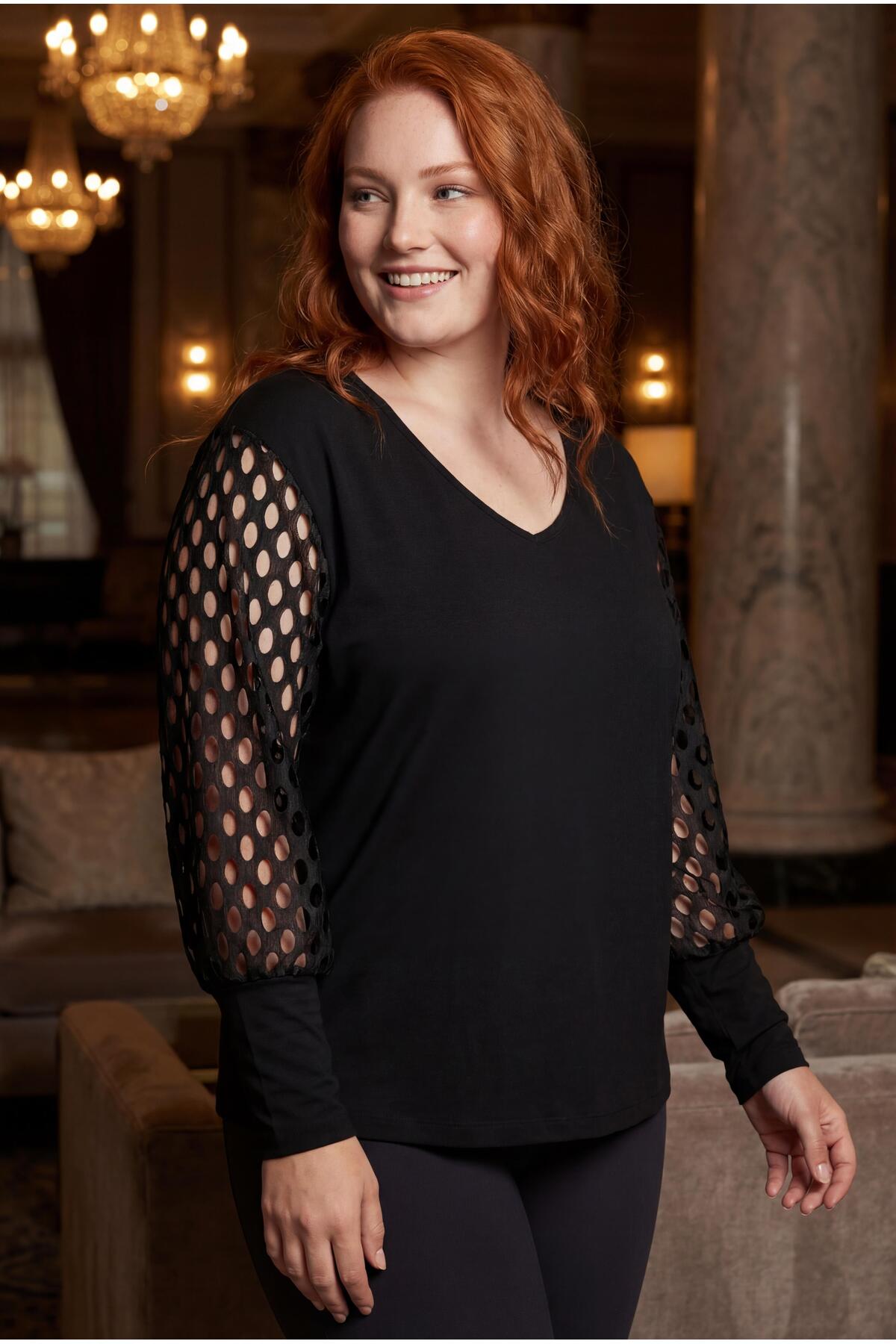 Ebsumu  Kadın Büyük Beden Transparan File Kol Detaylı Siyah Bluz - Görsel 2