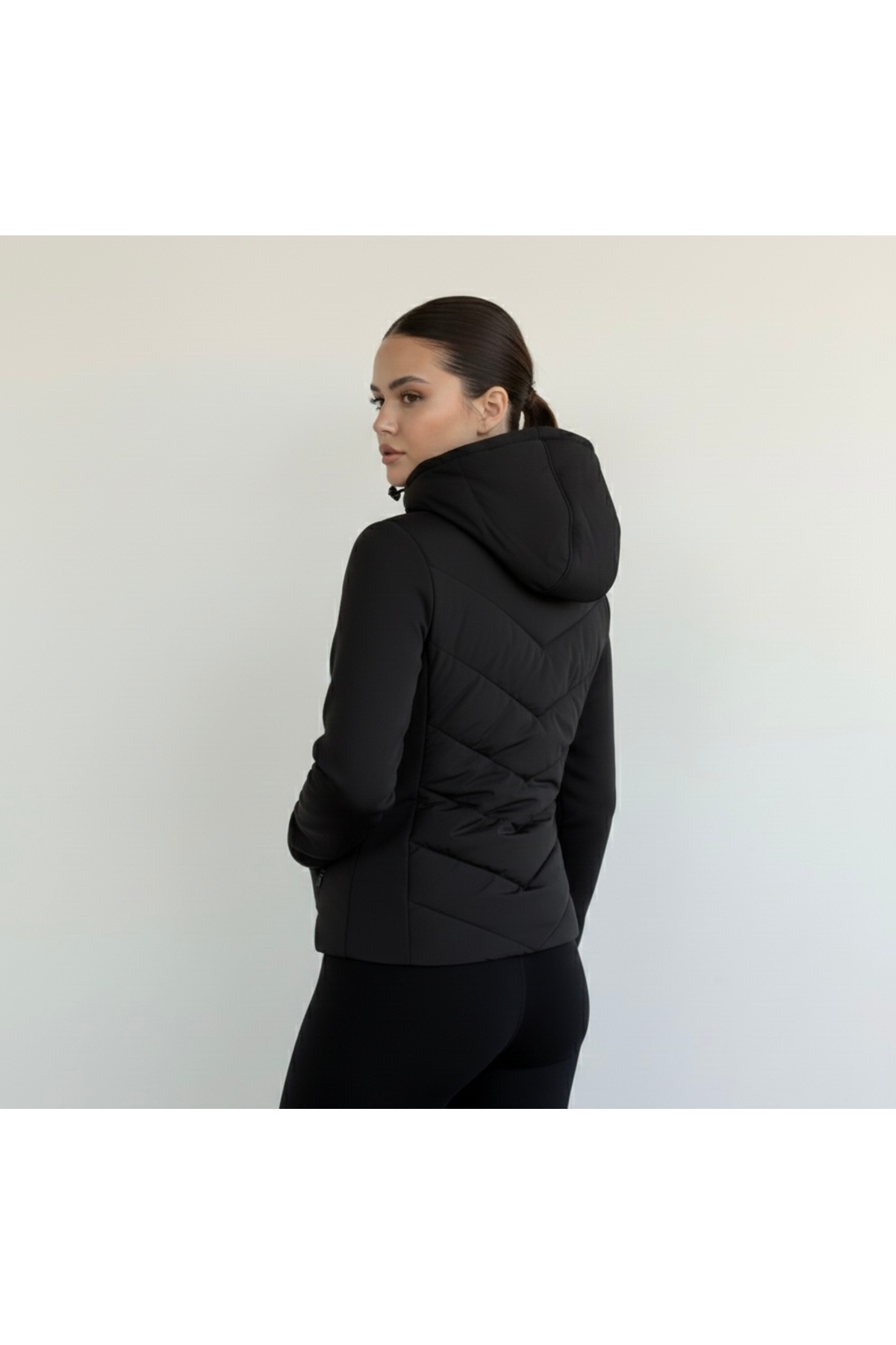 NEVEGE BUTİK Siyah Kapüşonlu Kontrast Şişme Mont Kışlık Slim Fit Rüzgar Geçirmez Fermuarlı Kadın Mont görsel 2
