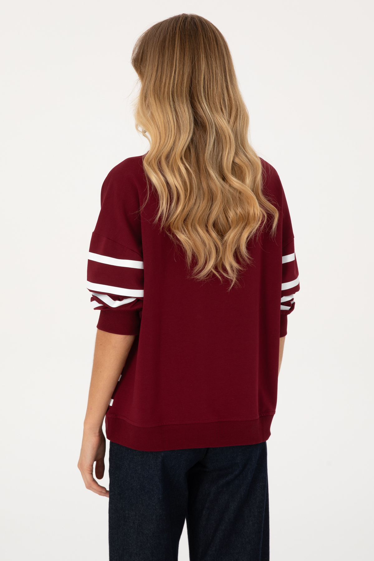 U.S. Polo Assn.  Kadın Bordo Çizgili Bisiklet Yaka Sweatshirt 50313572-VR014 - Görsel 5