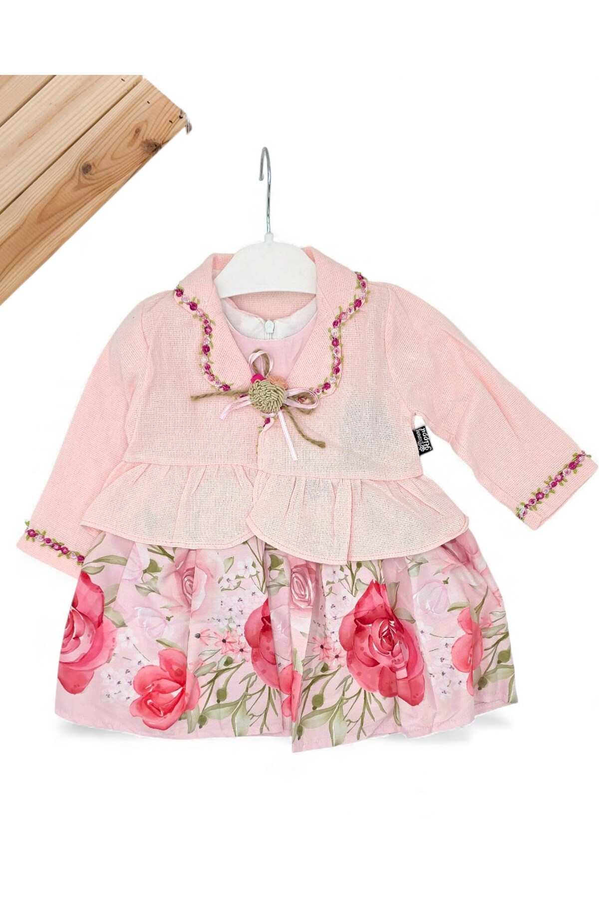 Ege Bebek Kız Bebek 1-2-3 Yaş Gül Detaylı, Bolerolu 2 Parçalı Elbise Elbise fotoğrafı 3 (önizleme)