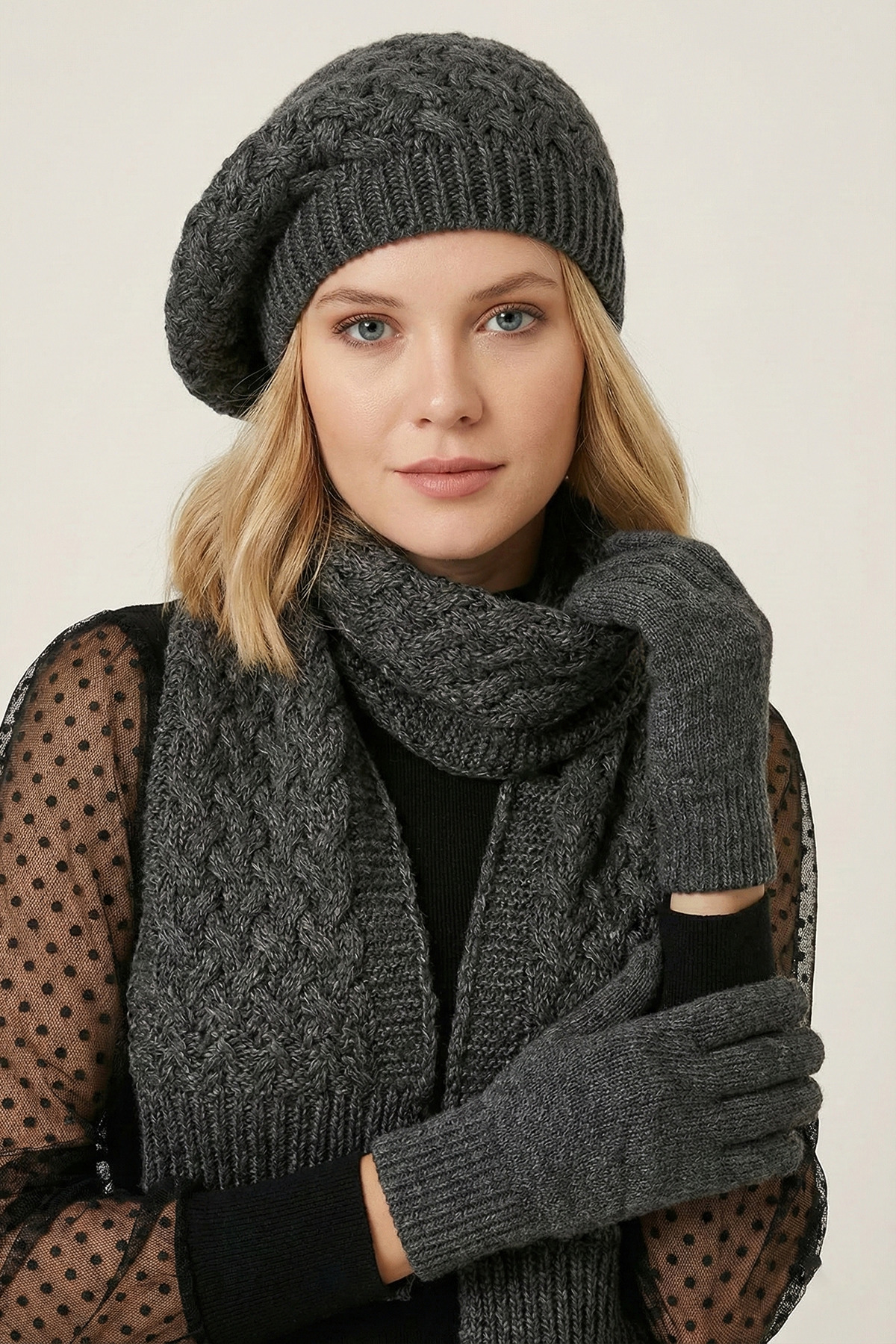 Women's Anthracite Painter Model Pattern 3-Piece Beanie Scarf Gloves Set - Winter Knitwear Set