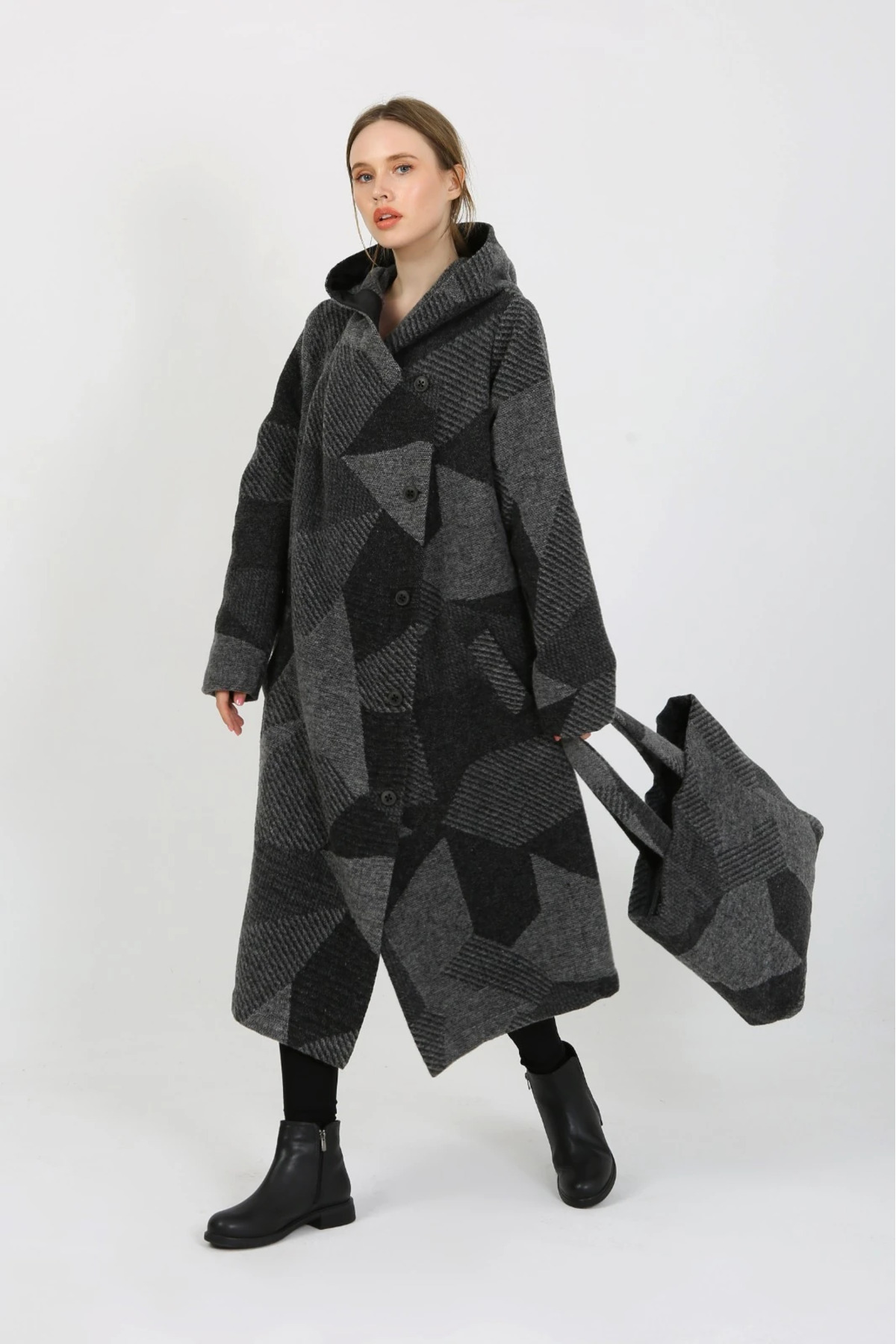 DES CONCEPT  Kadın Kapüşonlu Geometrik Desenli Palto - Görsel 3