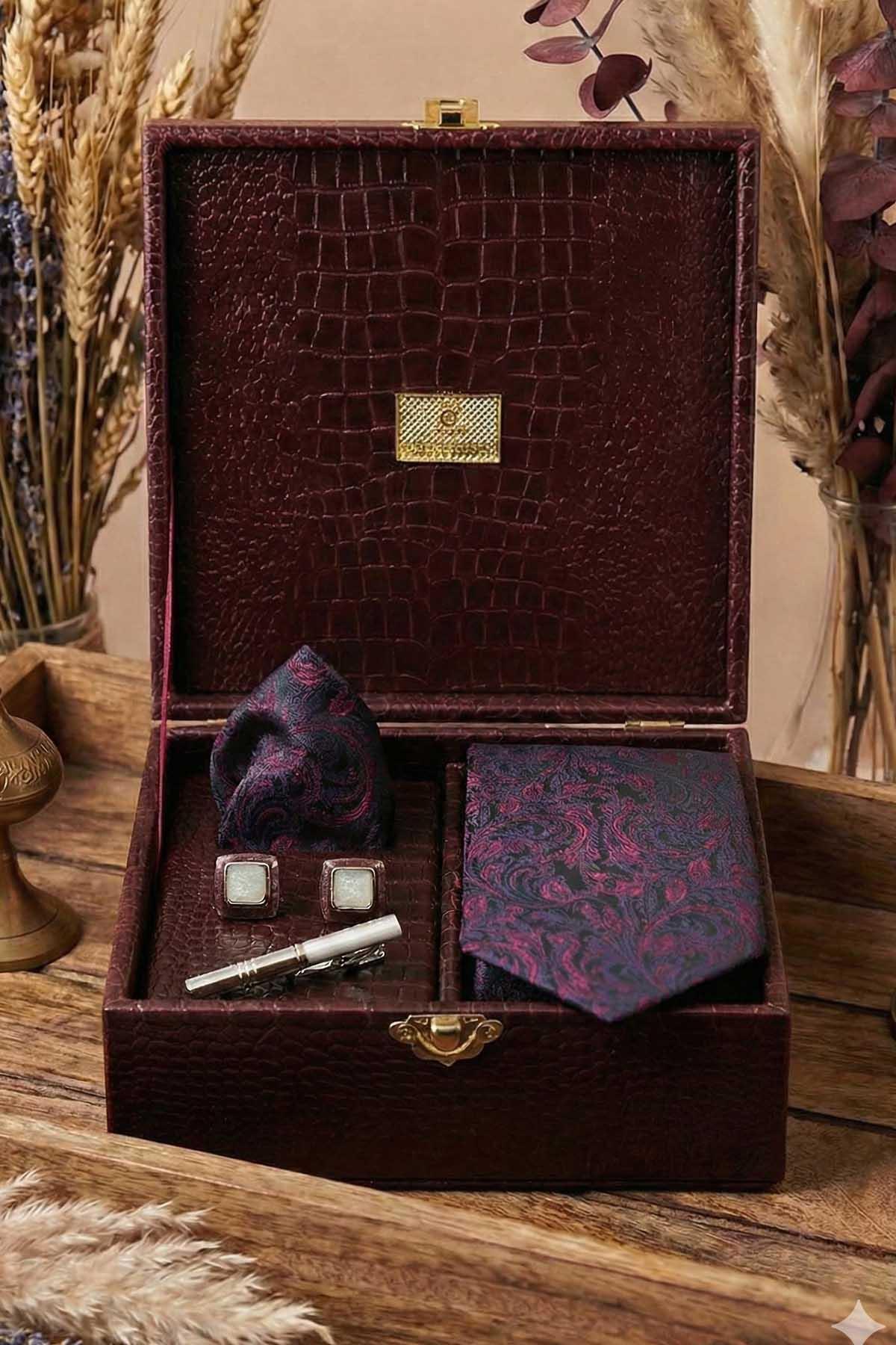  جعبه هدیه مردانه زرشکی - دستمال گردن، کراوات، دکمه سرآستین، سنجاق کراوات KMK96