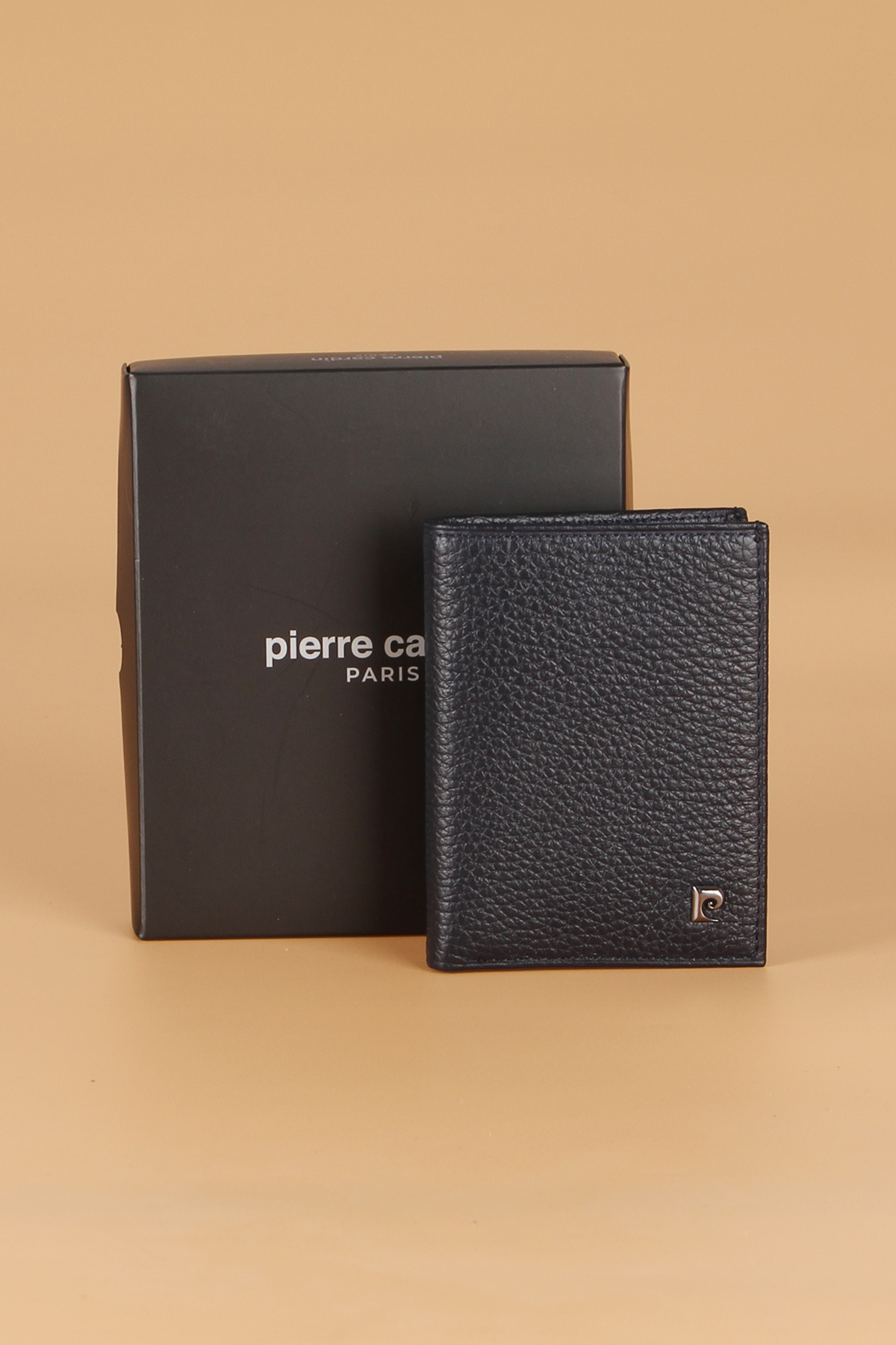 جا کارتی و کیف پول مردانه چرم طبیعی کد 032 سرمه‌ای پیر کاردین کیف پول Pierre Cardin