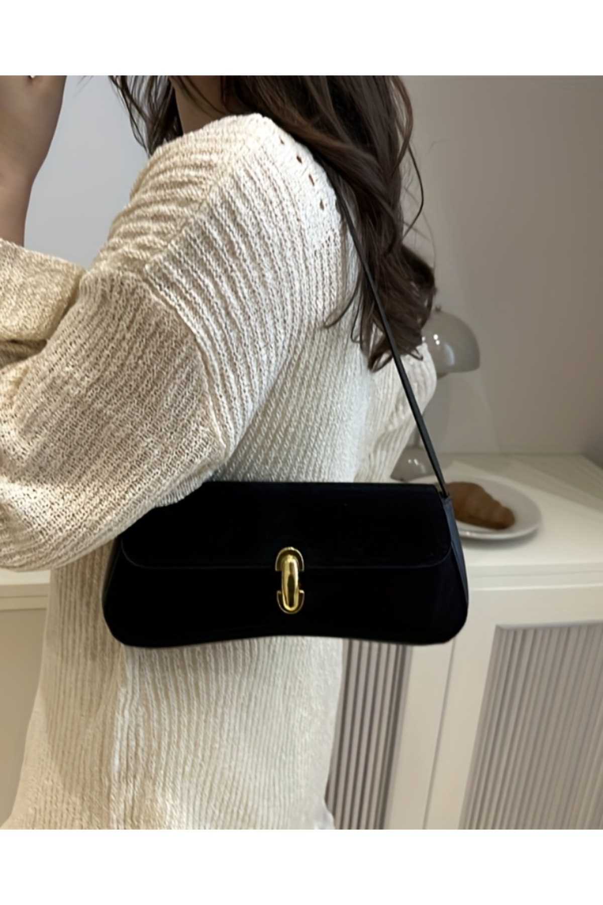 HONEY BAG NORA Model Gold Özel Kilit Sistemli Kadın Baget El ve Omuz Çantası görsel 8