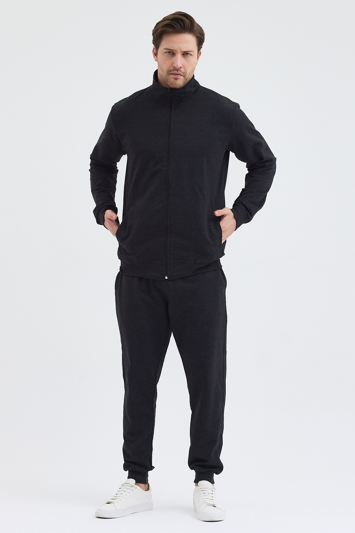 Erkek 2 İplik Regular Fit Hakim Yaka Eşofman Takımı — نقرهای 19051993UNYA