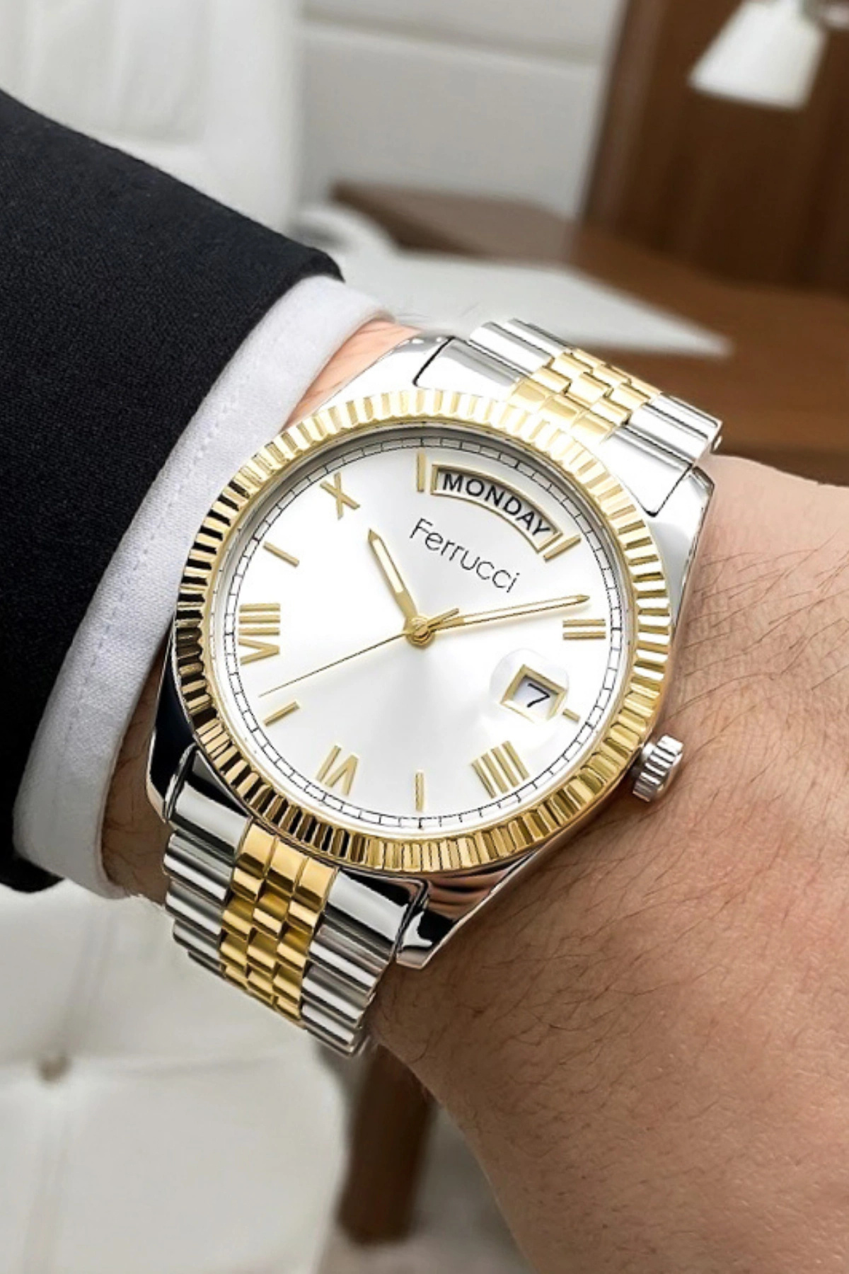 ساعت مچی مردانه با تقویم، بند جوبیلی فولادی، دستبند نقره‌ای-مشکی، هدیه، ضدآب تا ۳ اتمسفر، مدل Sdfer194