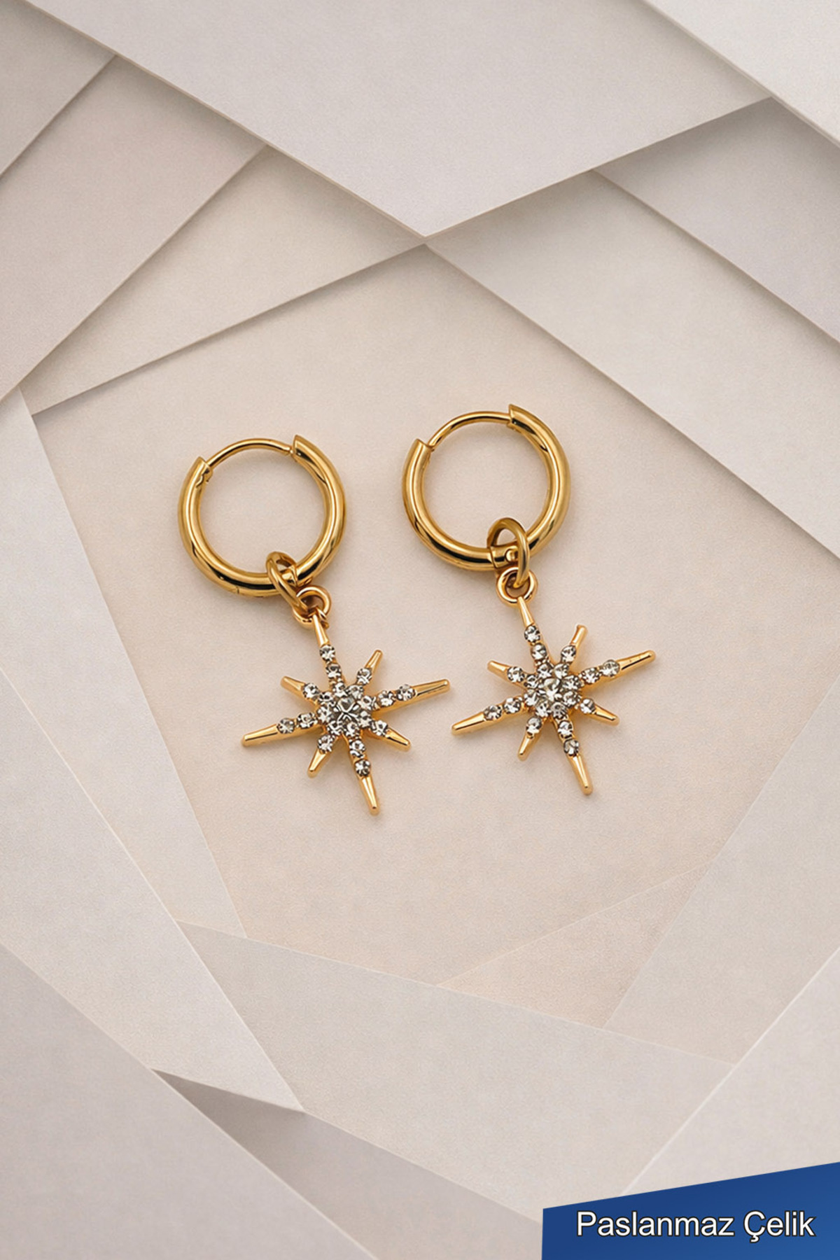 TREND COLLECTİON Taşlı Yıldız Figürlü Altın Renk Paslanmaz Çelik Halka Küpe