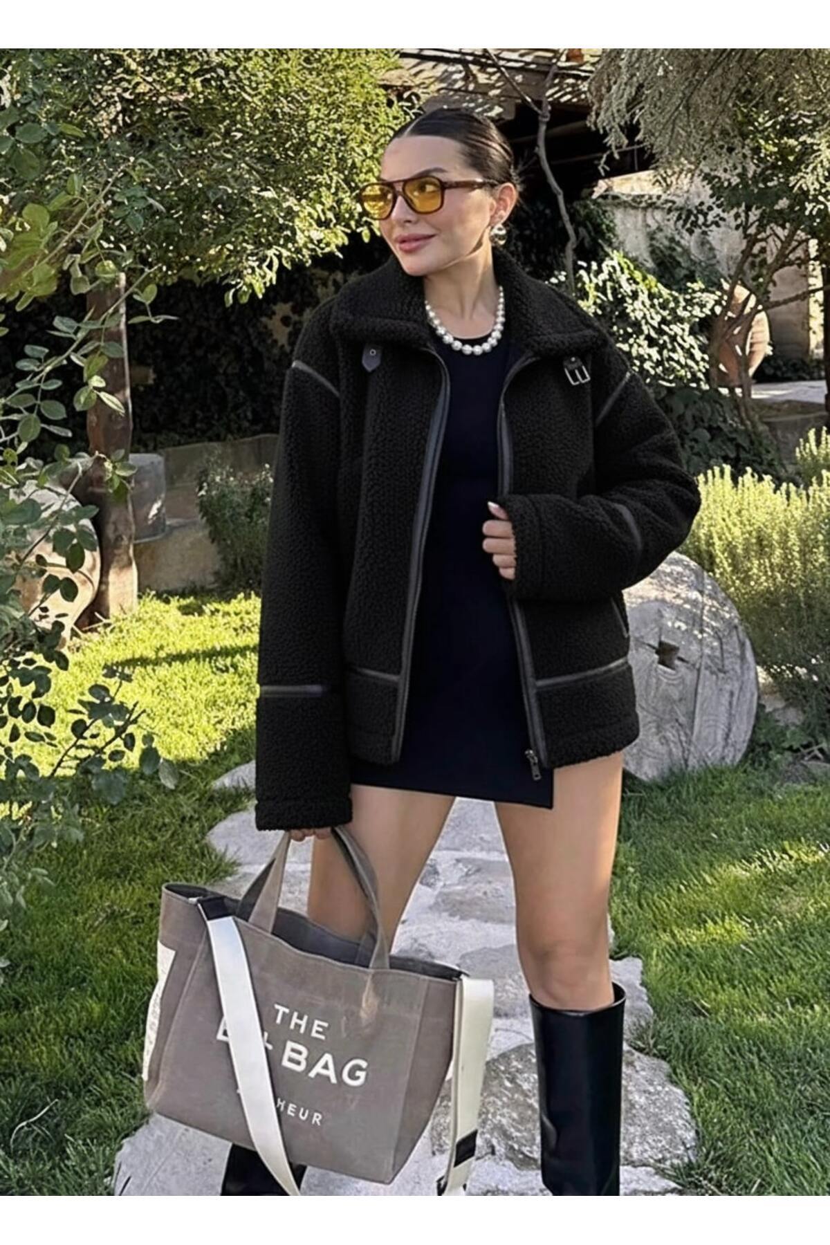 La Querta Beigefarbener Premium-Design-Plüschmantel mit Reißverschluss für Da...