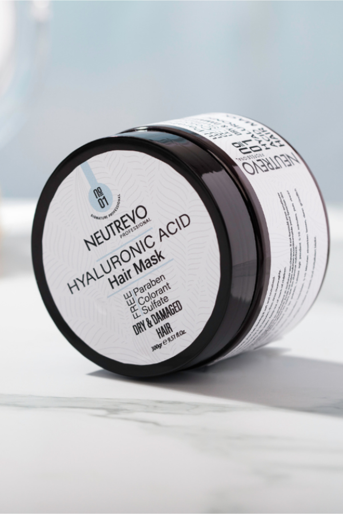 No:1 Hyaluronic Acid Serisi Nem Ve Dolgunluk Veren Saç Bakım Maskesi 300 ML — NeutrevoNo1M — تصویر 2 از 3