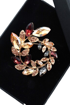 KEEBA Umudun ve barışın sembolü Zeytin dalı çelenk broş gold taşlı çiçekli er...