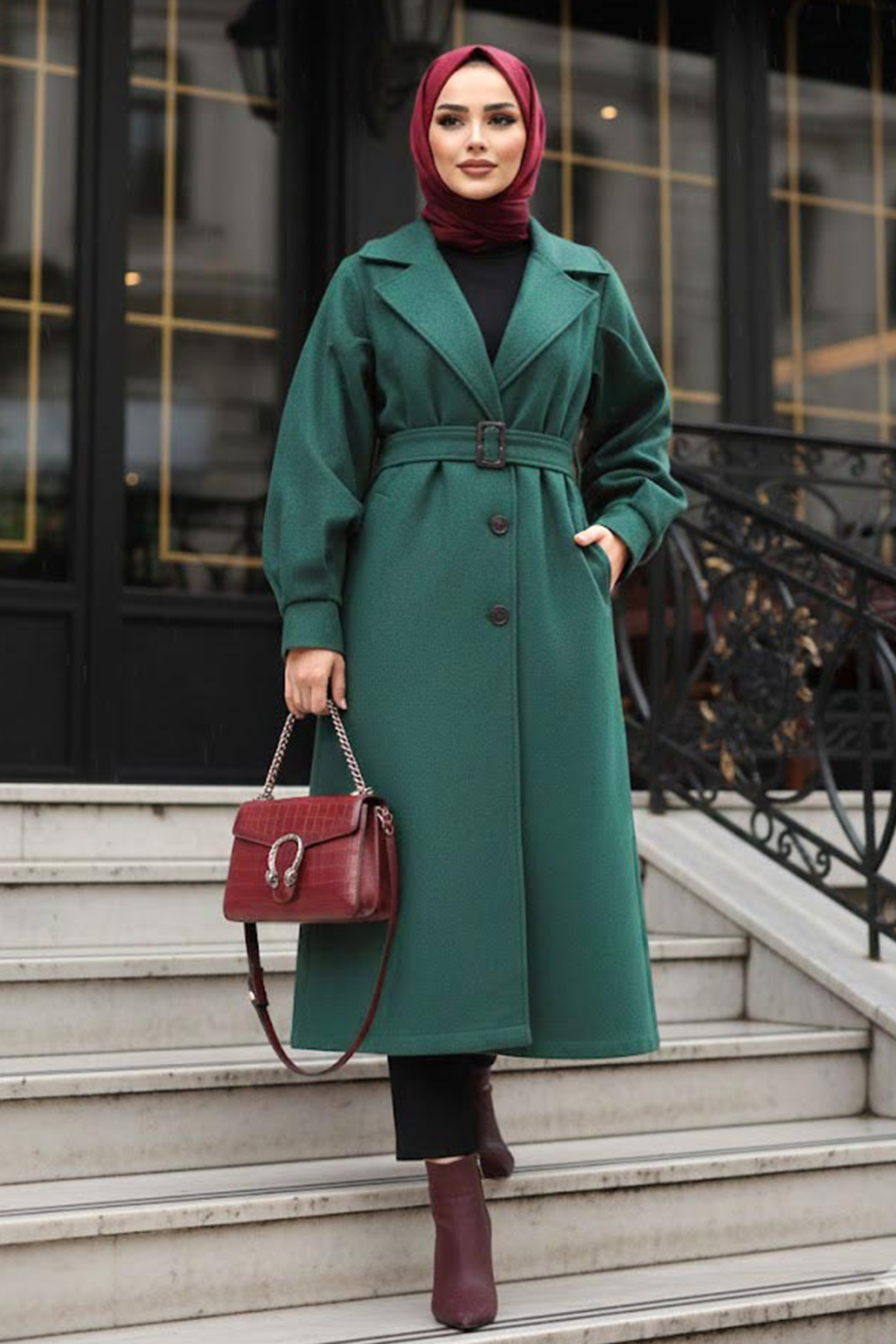 Neva Style  Kemerli Zümrüt Yeşili Kaşe Tesettür Kaban 61241ZY